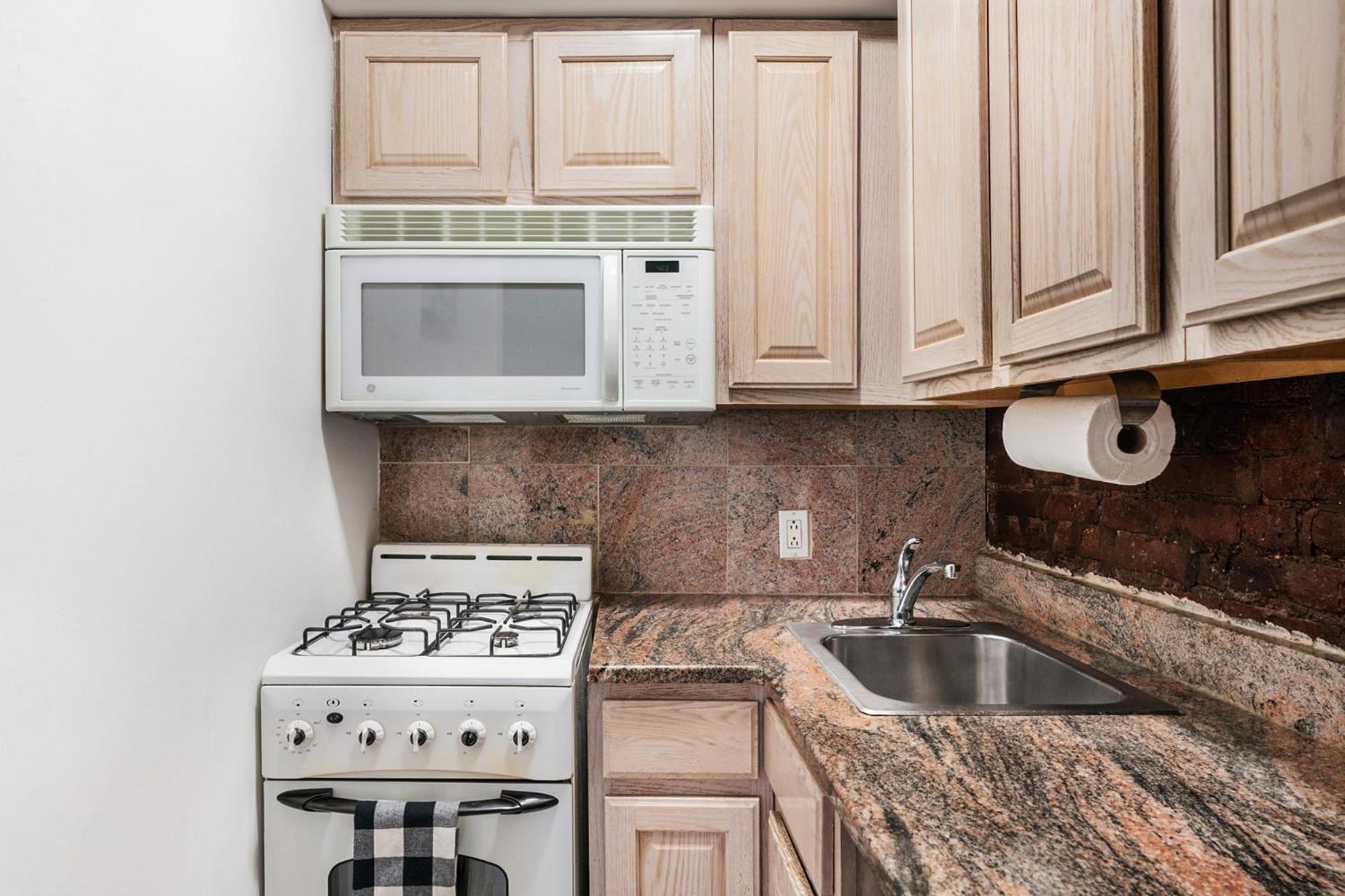 350-1a Gramercy New 1br Sleeps4 Newly Furnished * New York