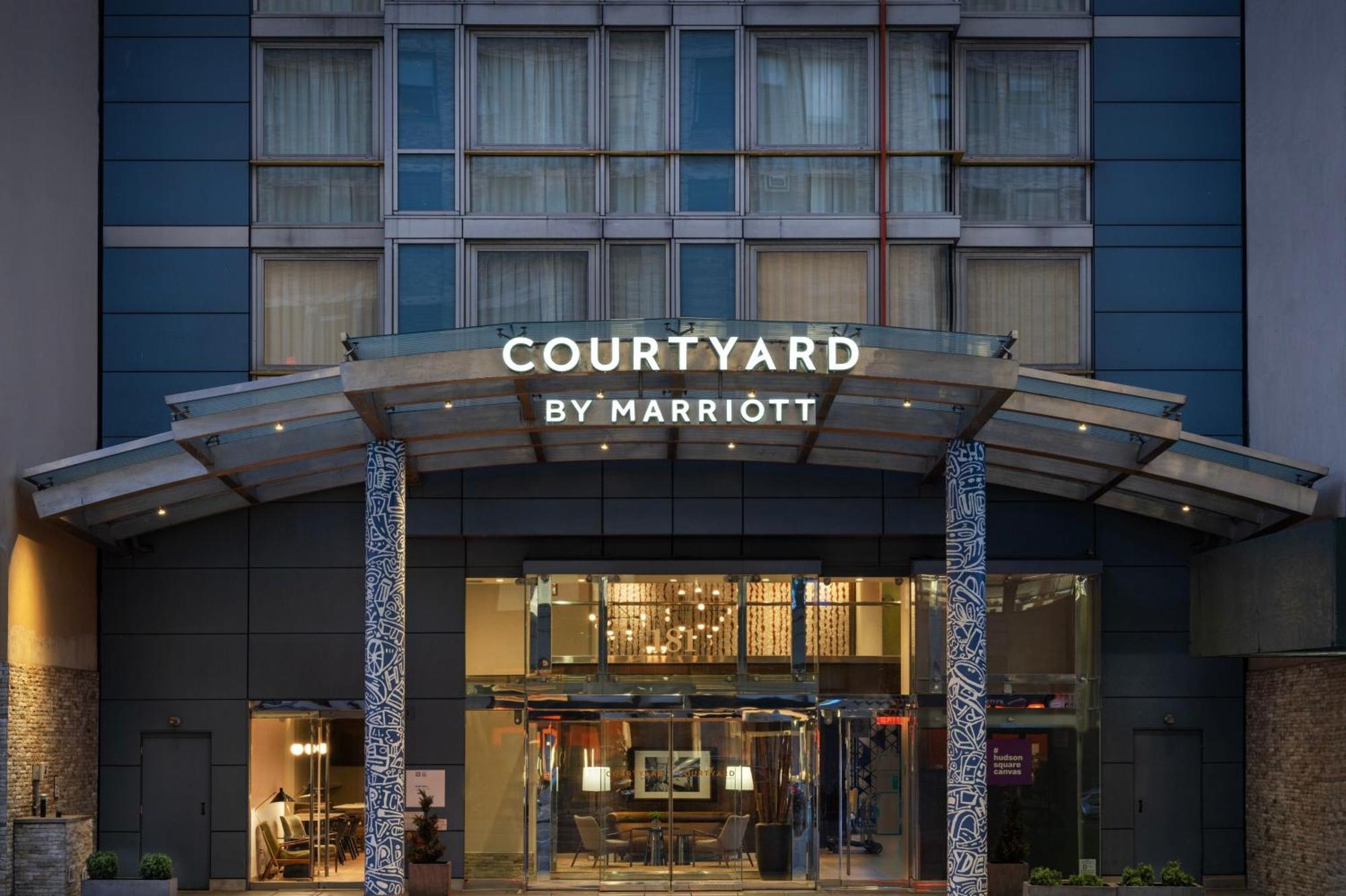 Courtyard By Marriott Manhattan / Soho Hotel New York