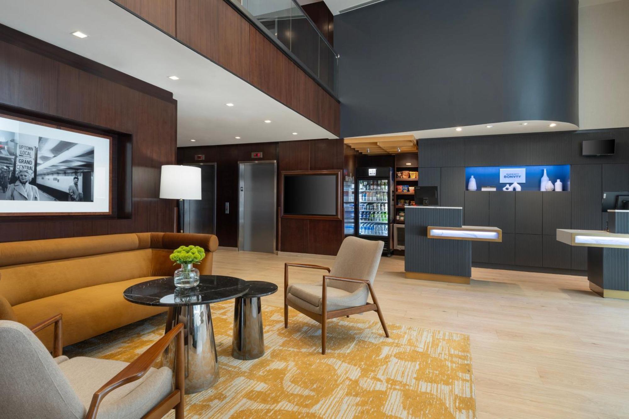 Hotel Courtyard By Marriott Manhattan / Soho
