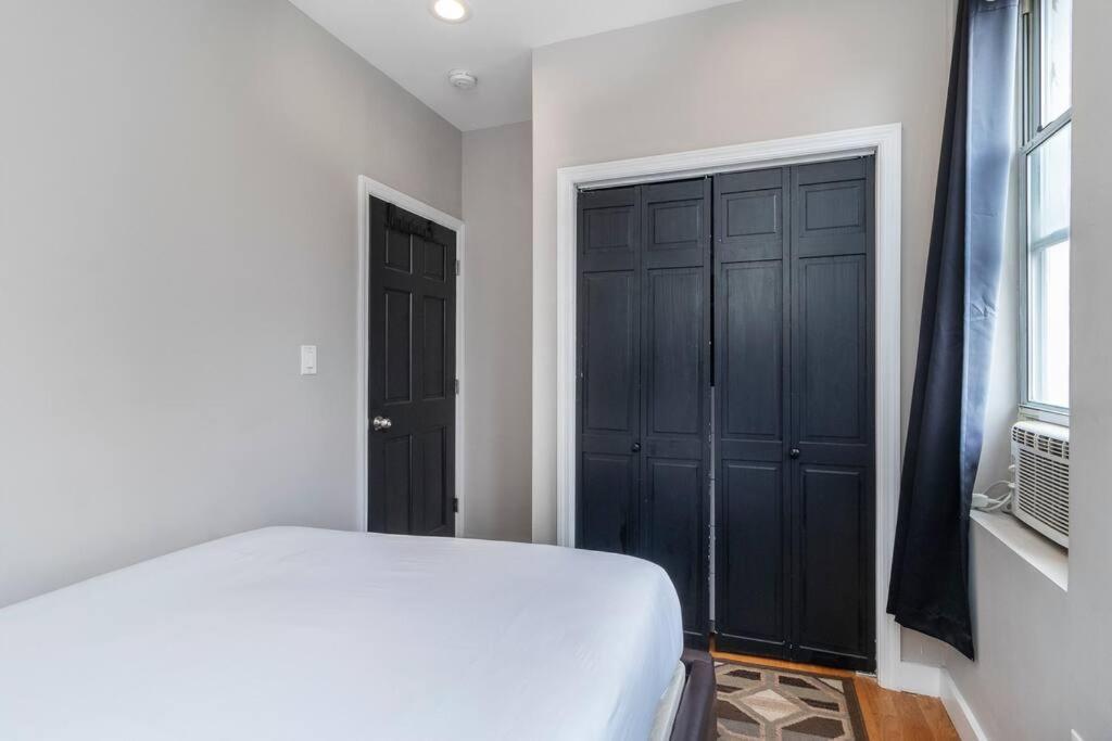 Renovated Lower East Side 2br 1ba Washer Dryer * New York