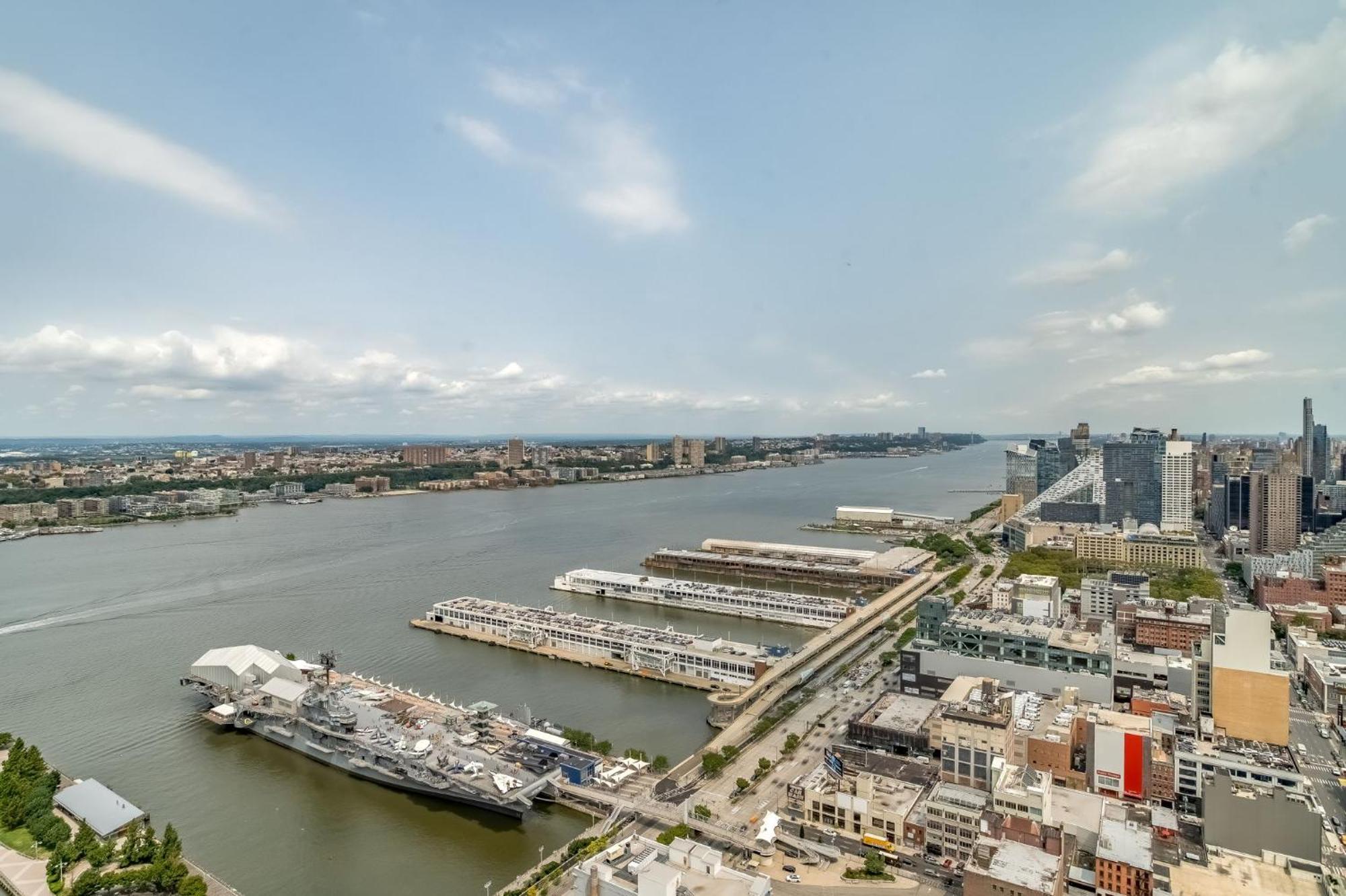 Apartment 2bd2bth Hidden Gem Lux Views *