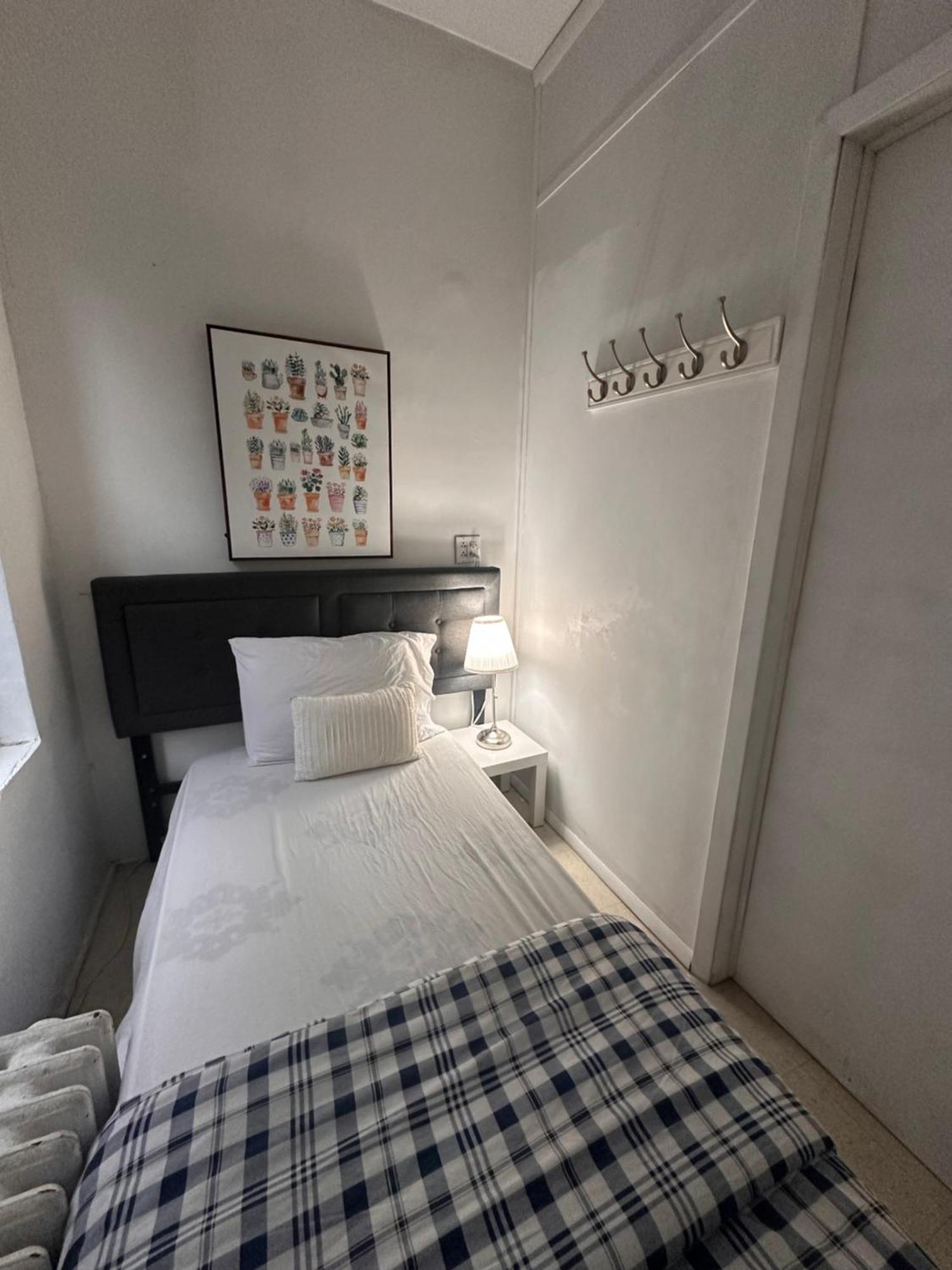 Time Square 42nd Street Private Homestay *