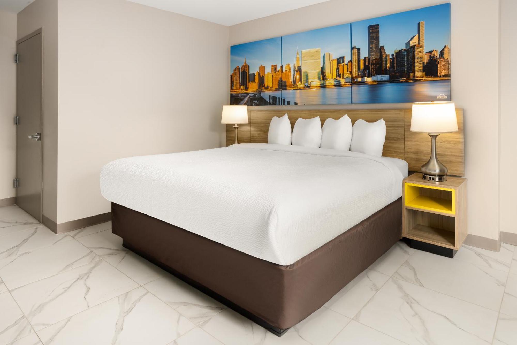 Days By Wyndham Staten Island *