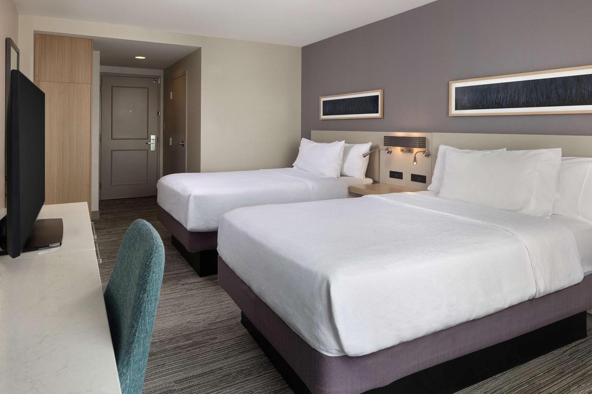 Hilton Garden Queens/jfk Hotel New York