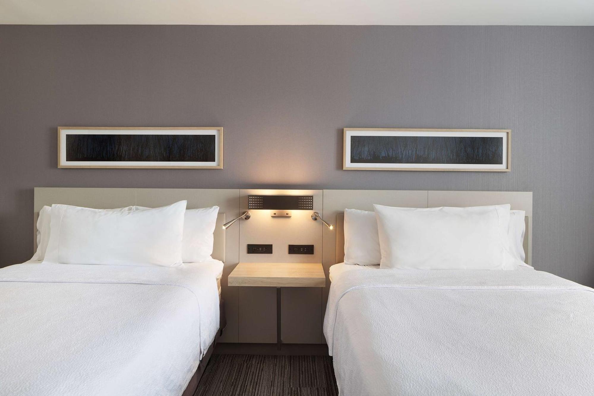 Hilton Garden Queens/jfk 3*