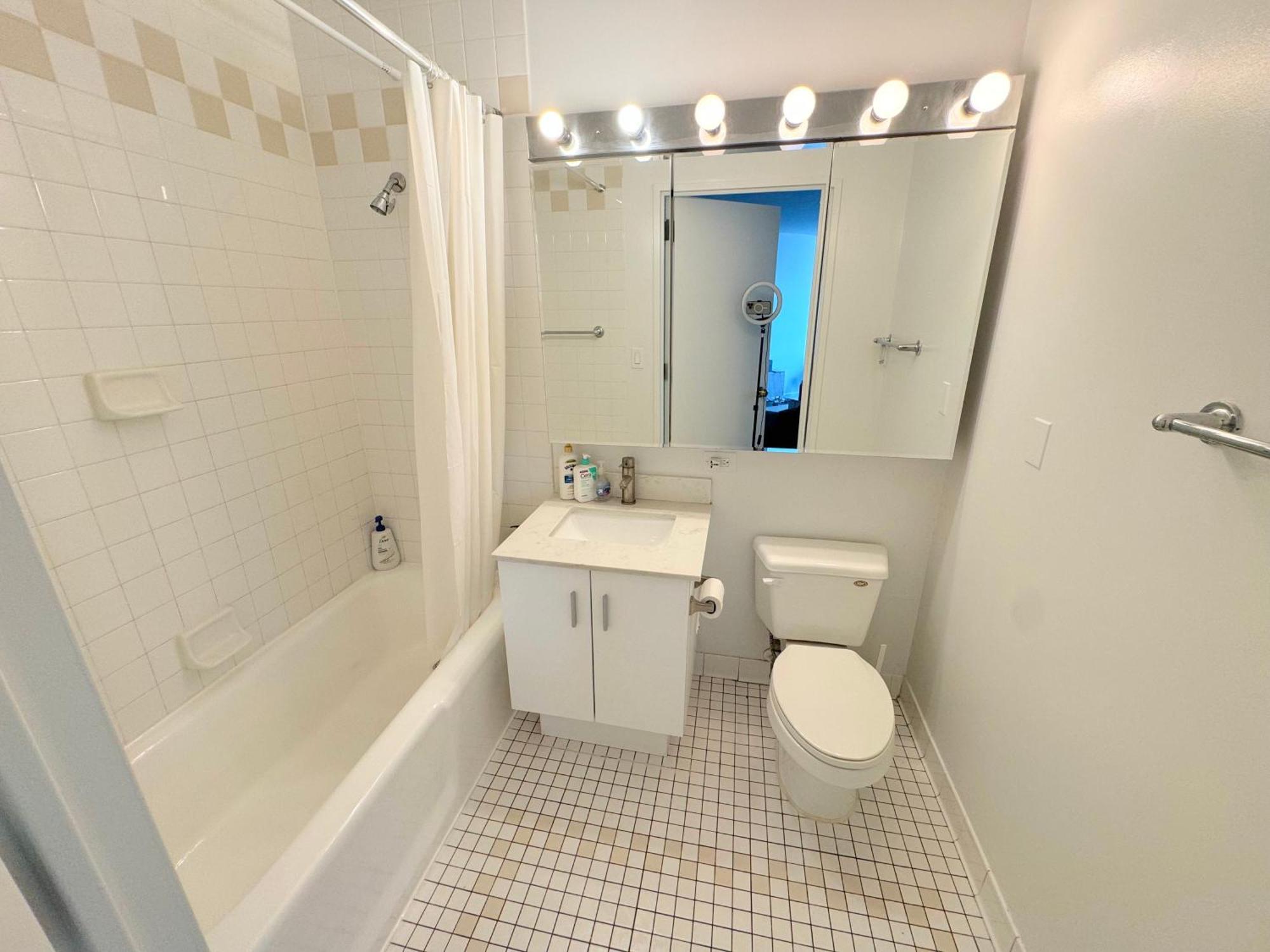 Hudson River Haven Apartment New York