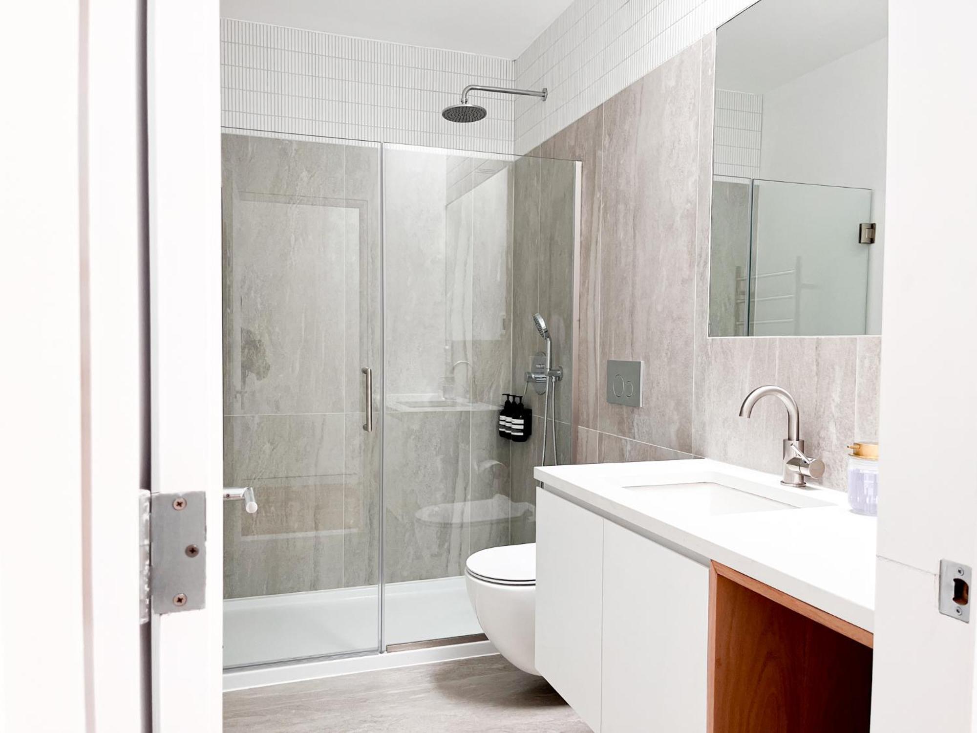 Modern, Charming, Spacious 3-bedroom Retreat In Brooklyn With Rem-casa *