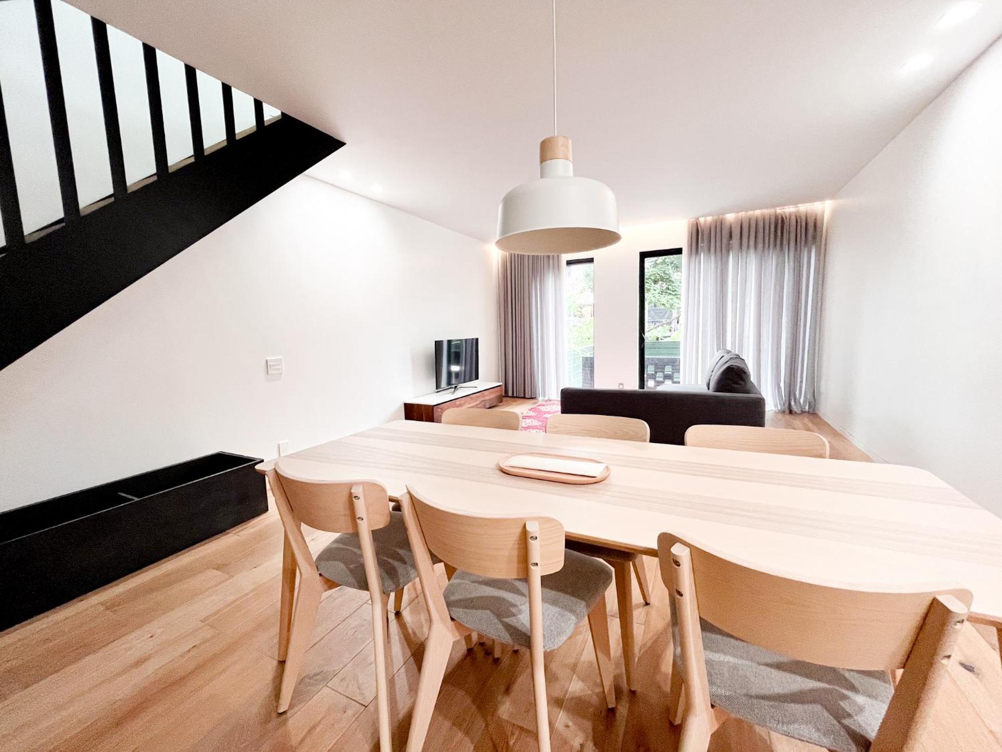 Modern, Charming, Spacious 3-bedroom Retreat In Brooklyn With Rem-casa Apartment New York