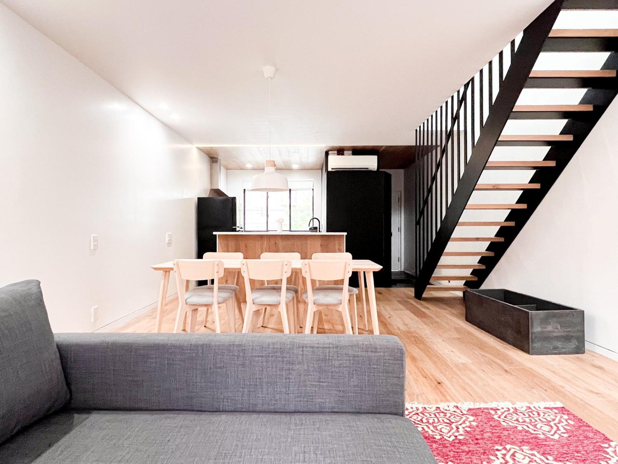 Apartment Modern, Charming, Spacious 3-bedroom Retreat In Brooklyn With Rem-casa