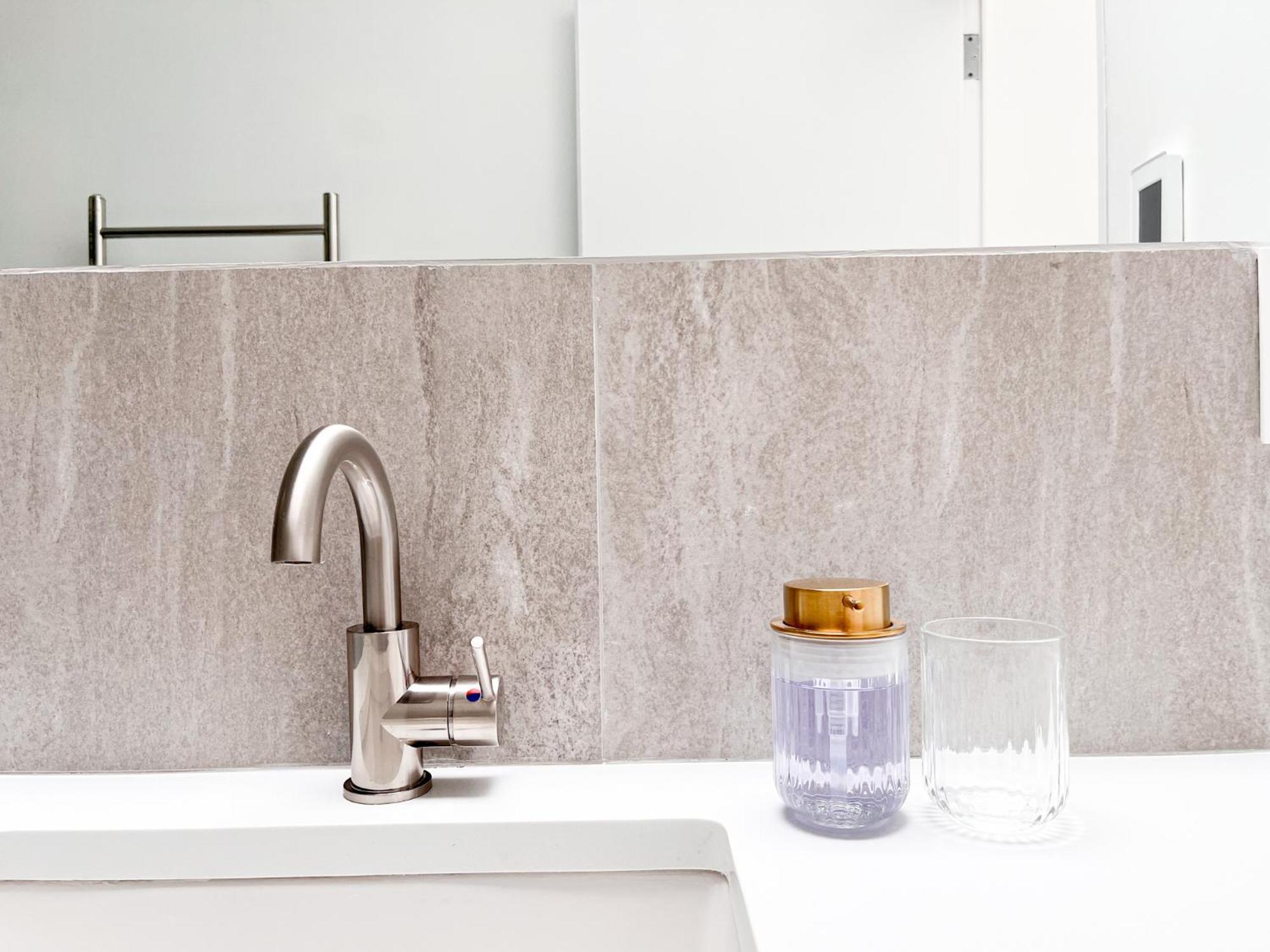 Modern, Charming, Spacious 3-bedroom Retreat In Brooklyn With Rem-casa Apartment *