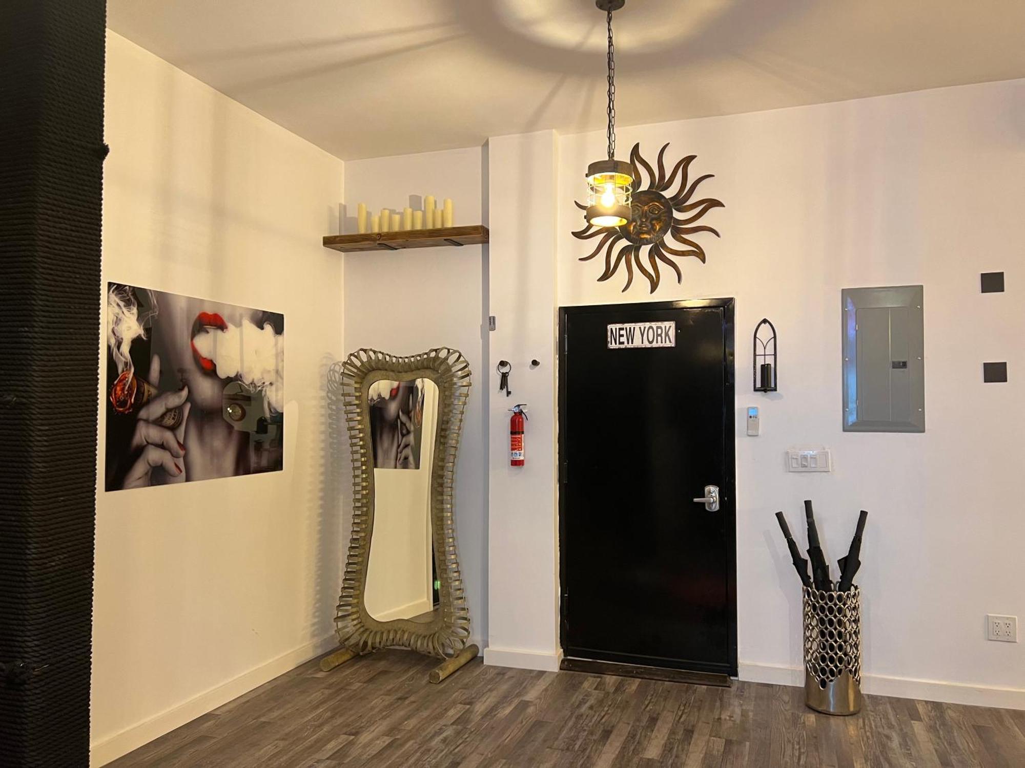 Apartment Nyc Speakeasy-bedstuy Chapel New York