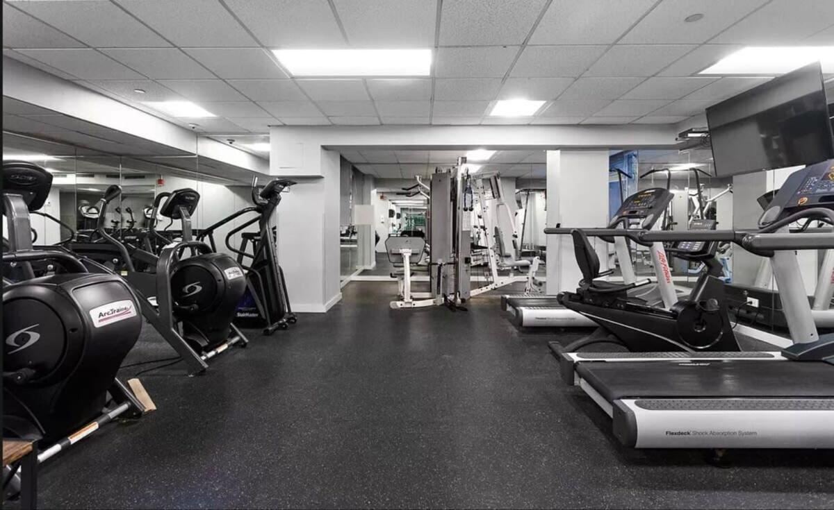 73-304 Newly Reno Uws Doorman Gym Laundry Apartamento Nova York