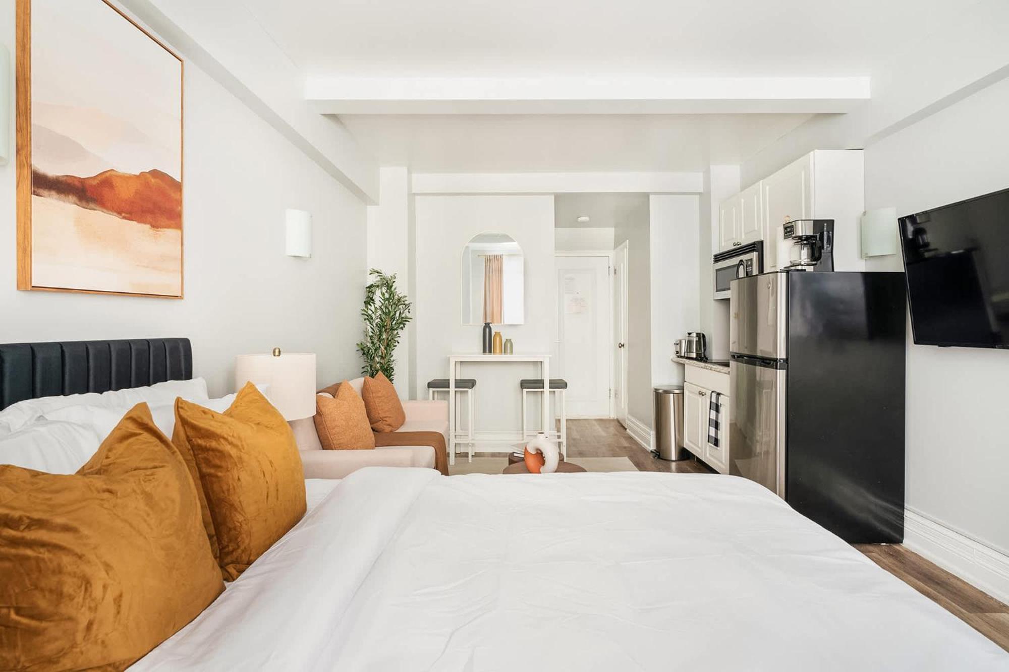 73-304 Newly Reno Uws Doorman Gym Laundry Apartamento *