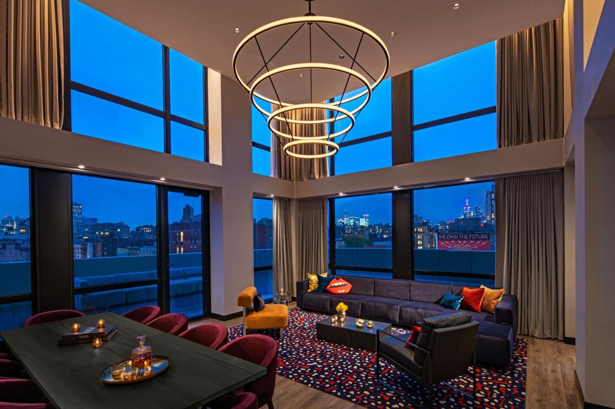 Moxy Nyc Lower East Side Hotel 4*