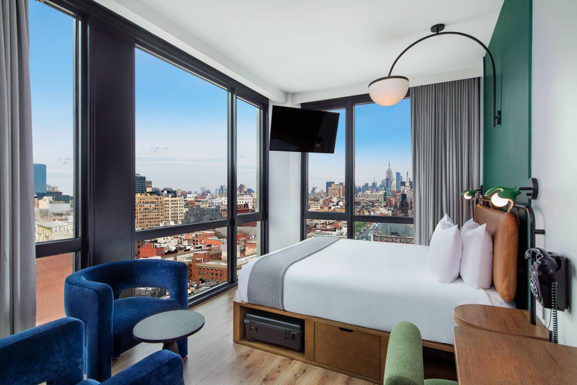 Hotel Moxy Nyc Lower East Side 4*