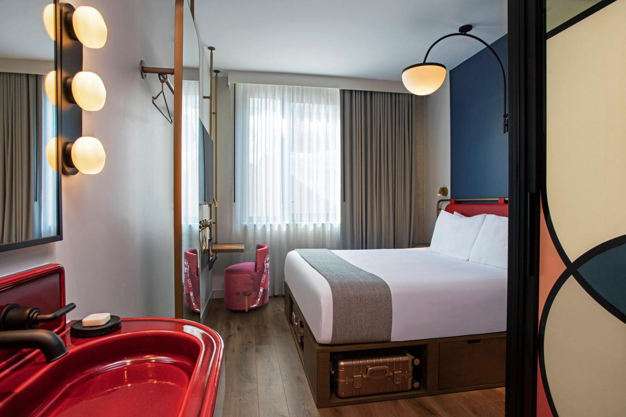 Moxy Nyc Lower East Side New York