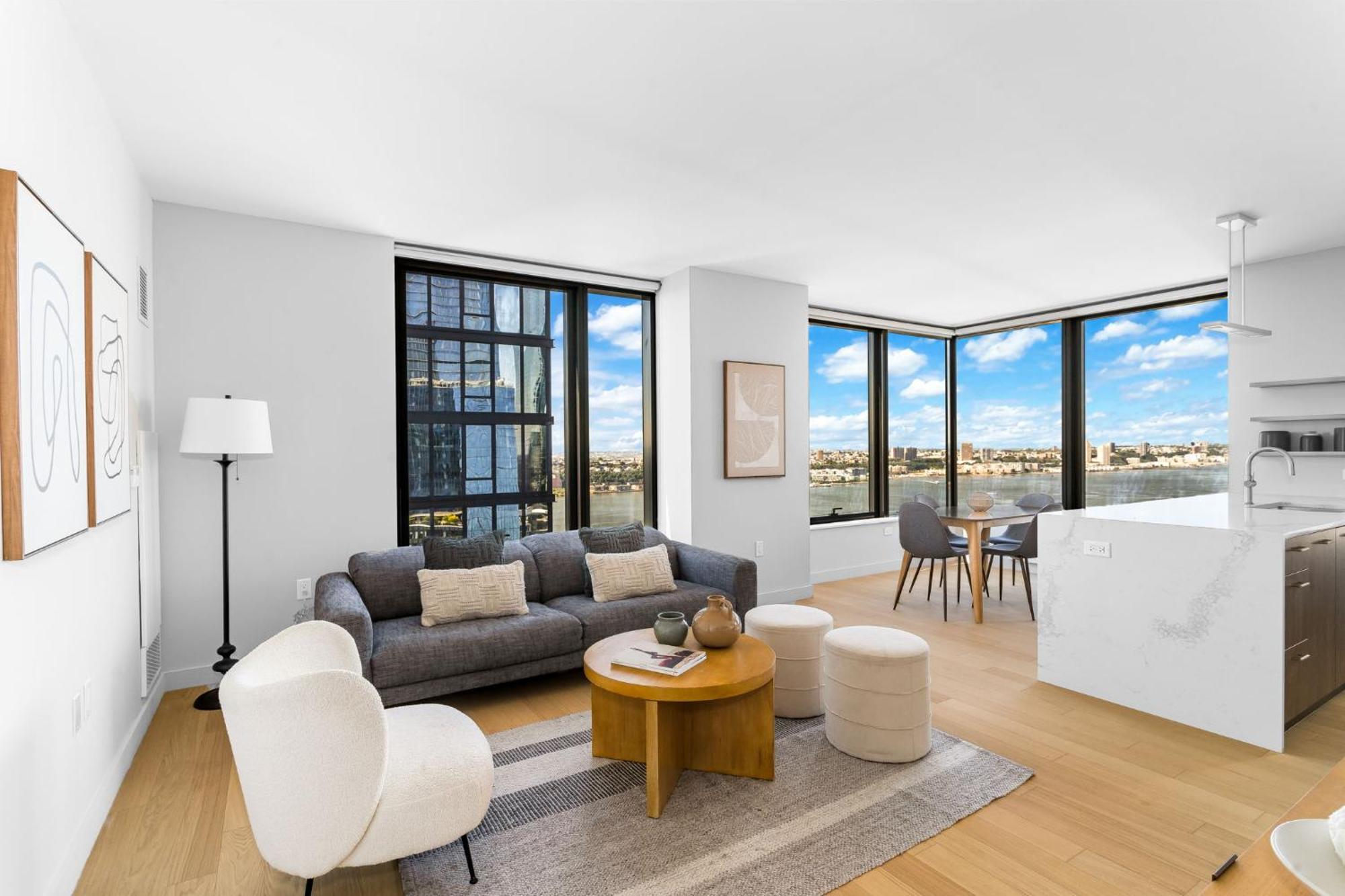 Modern Stylish 2br 2ba In Hudson Yard Apartamento