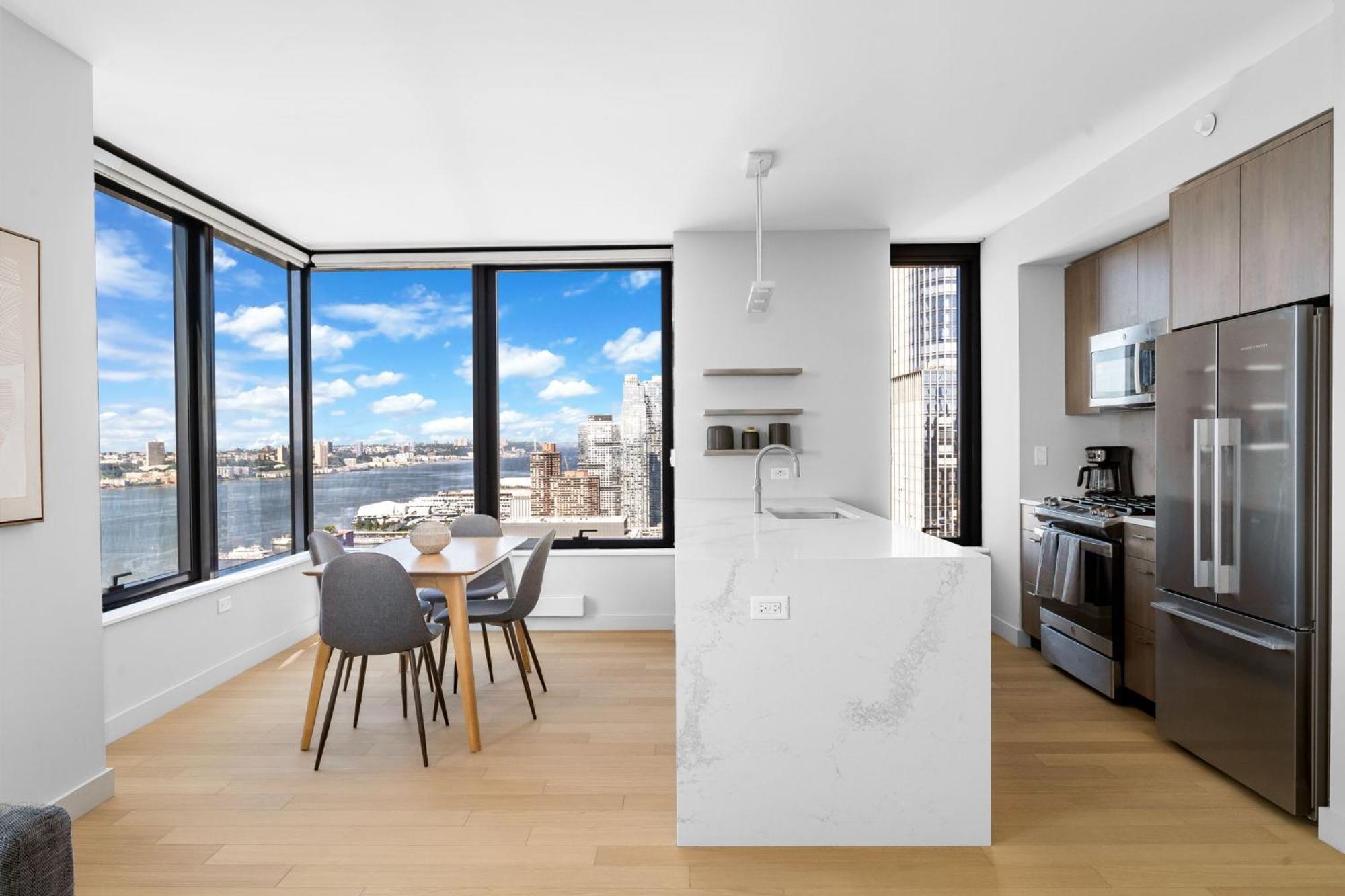 Modern Stylish 2br 2ba In Hudson Yard Apartamento