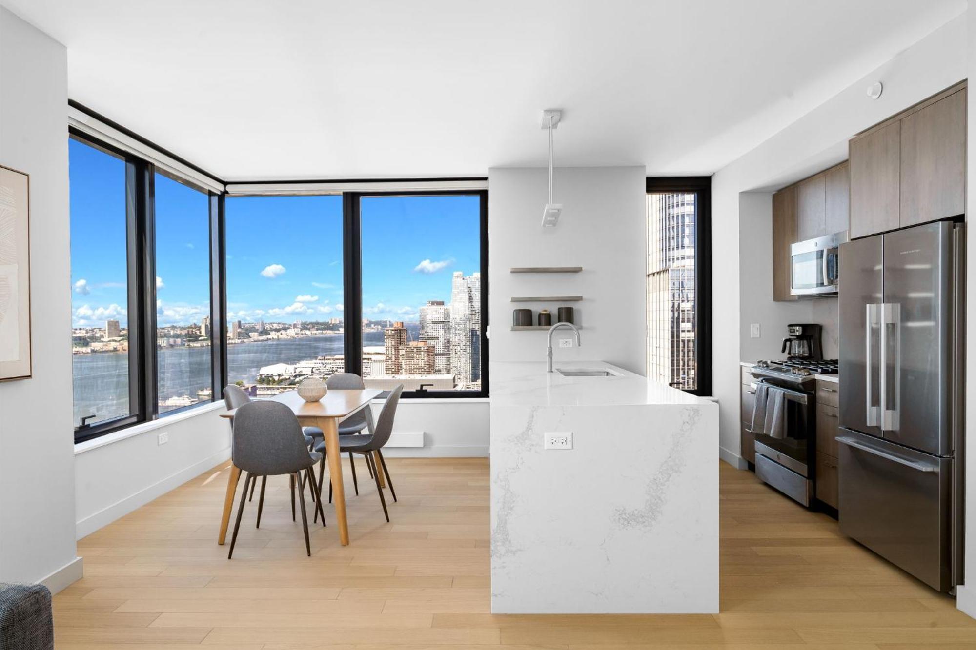 Modern Stylish 2br 2ba In Hudson Yard Apartamento