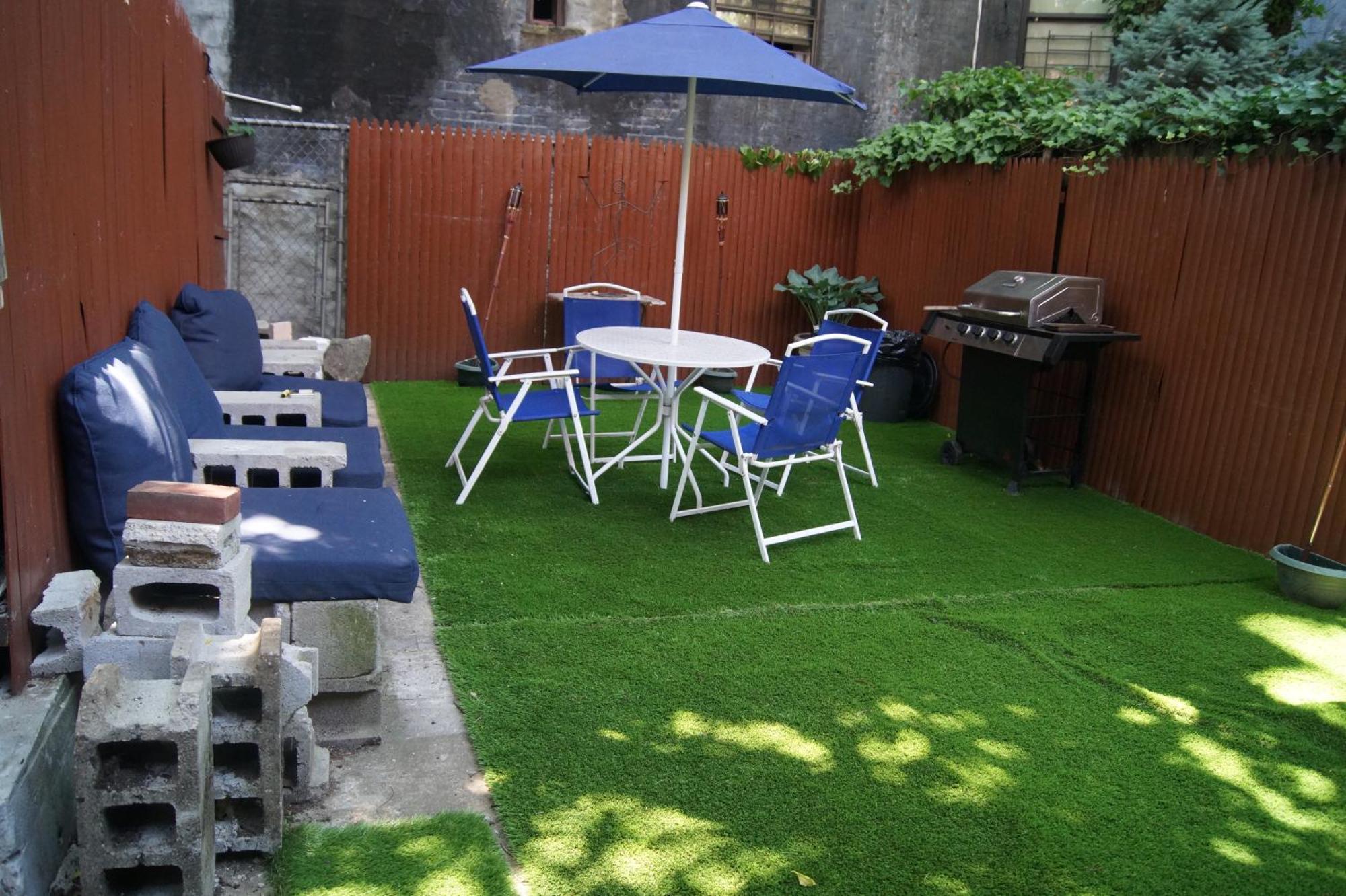 Macaw Hostel