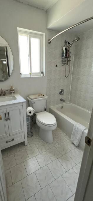 Private Br,ba,kit, Lr 9 Mins To * Nova York