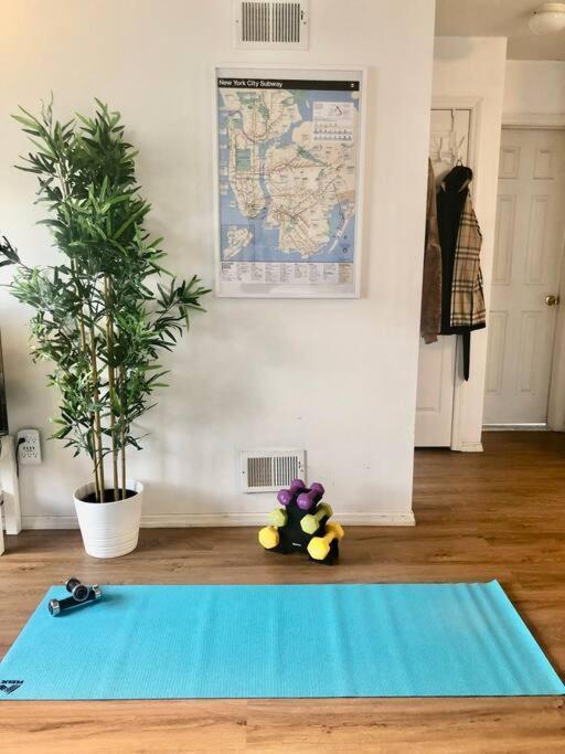 Hospedagem domiciliar Private Br,ba,kit, Lr 9 Mins To