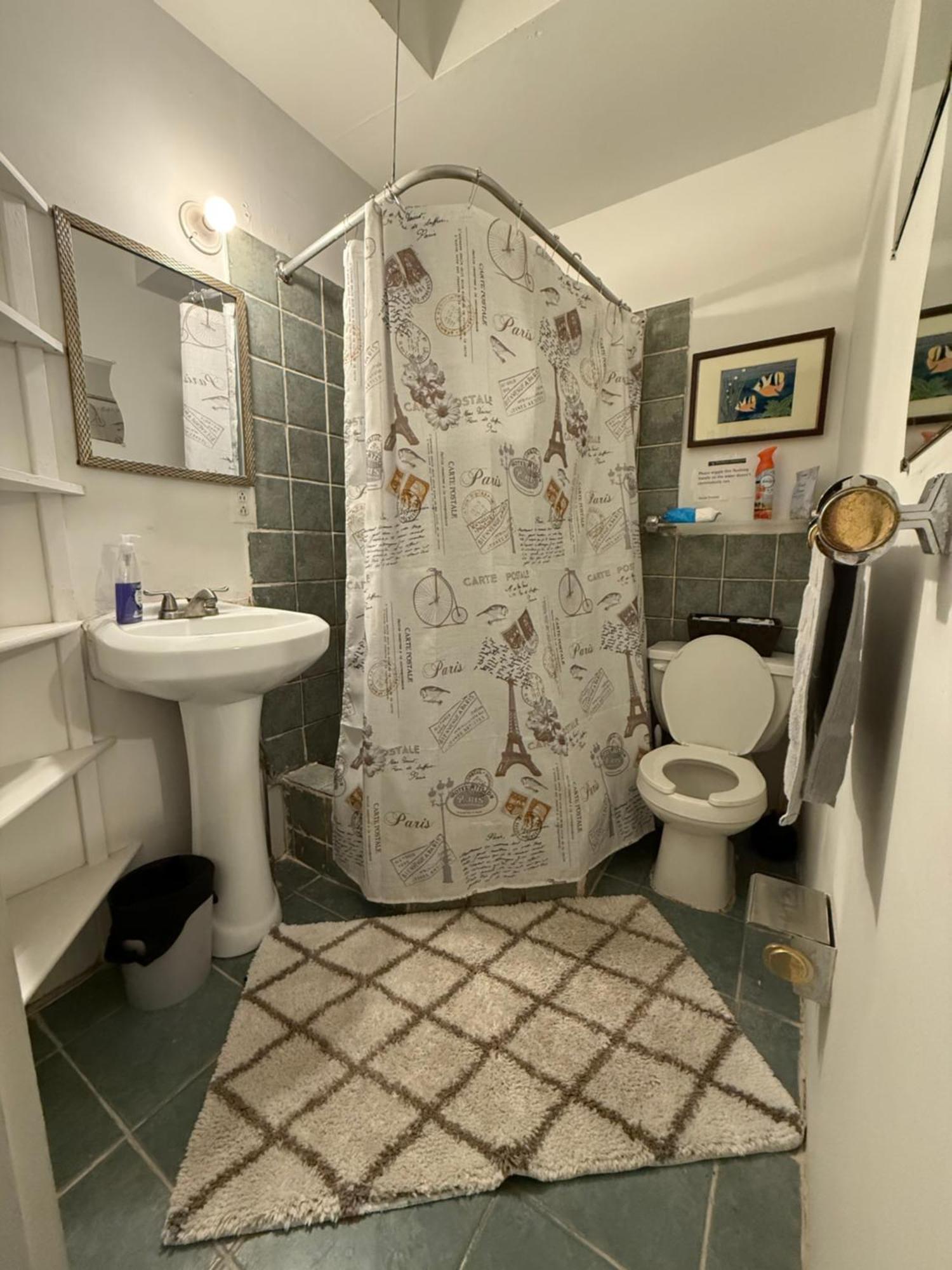 Macaw Hostel