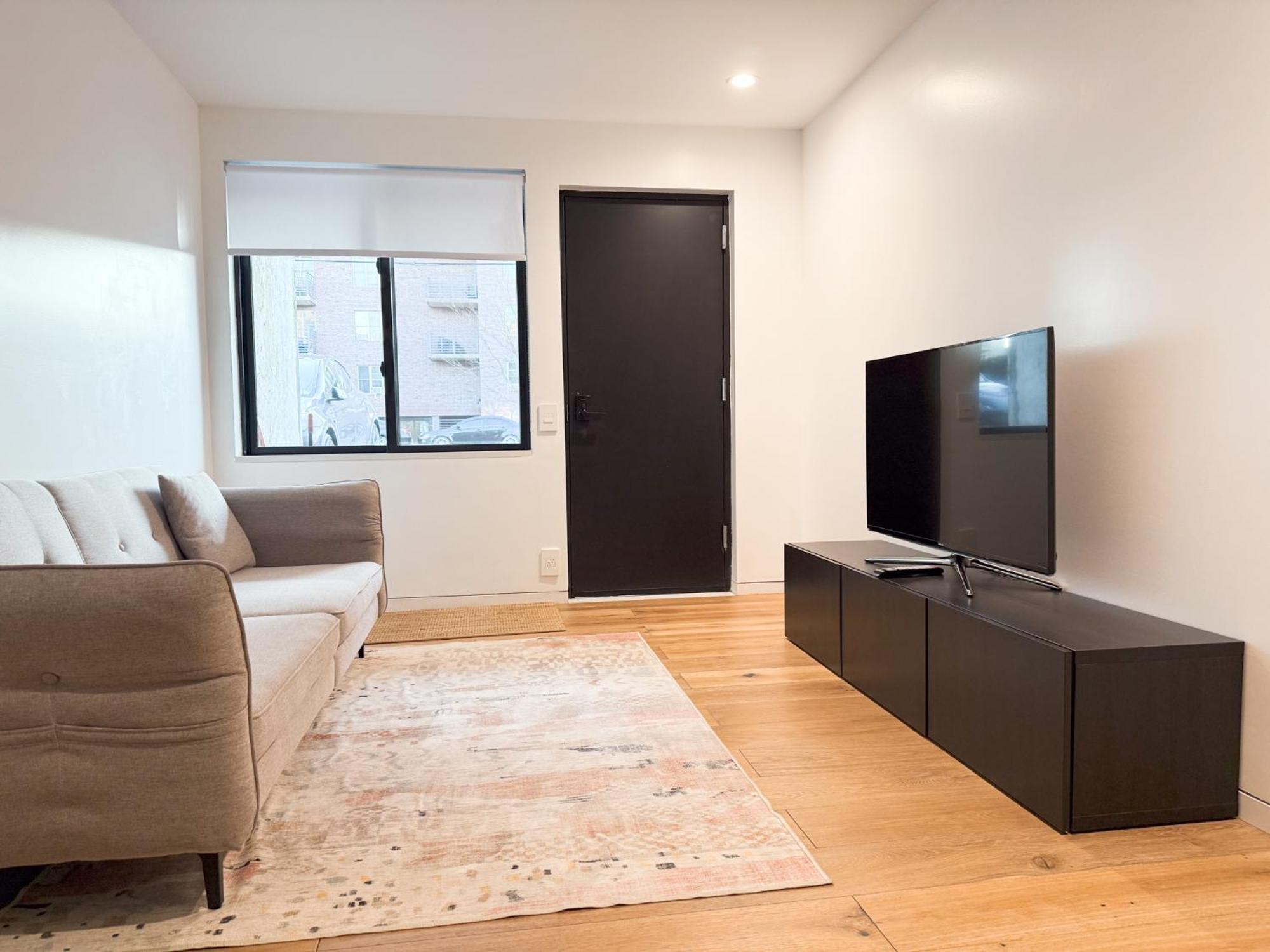 Exquisite And Modern In Brooklyn At Rem-casa