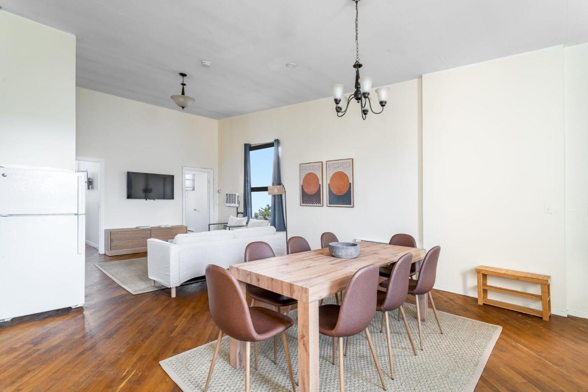 Spacious 3br 2ba In East Harlem - Near Park Apartment