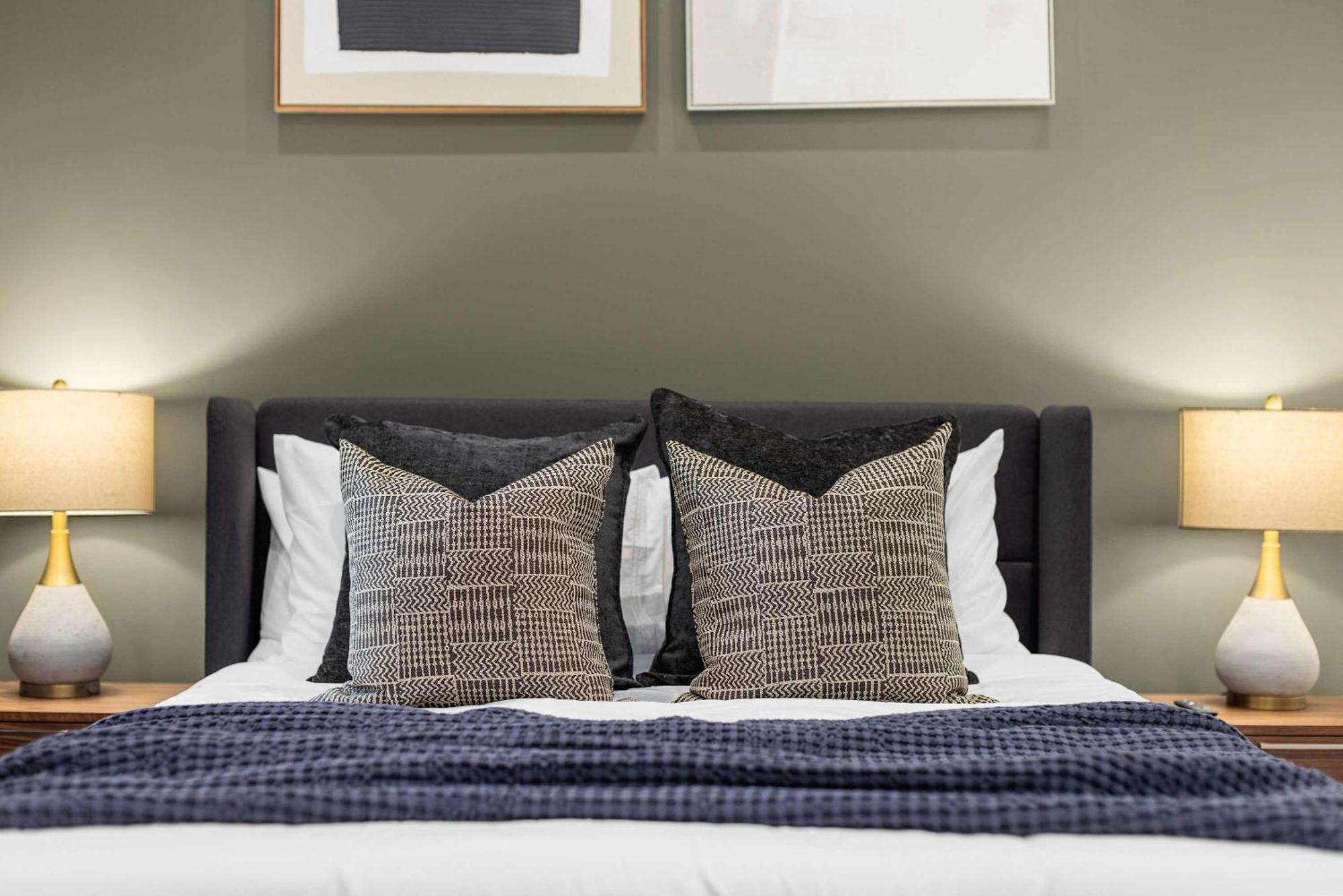 Luxe Harlem Retreat 3br Designer W Parking Apartment New York
