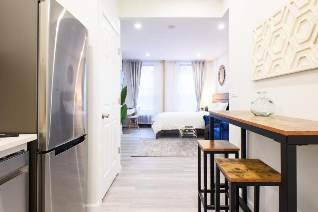 240-9 Luxury Prime Location W&d * New York