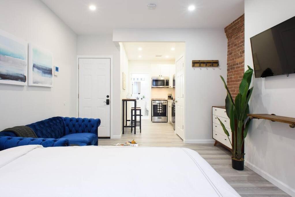 Apartment 240-9 Luxury Prime Location W&d *