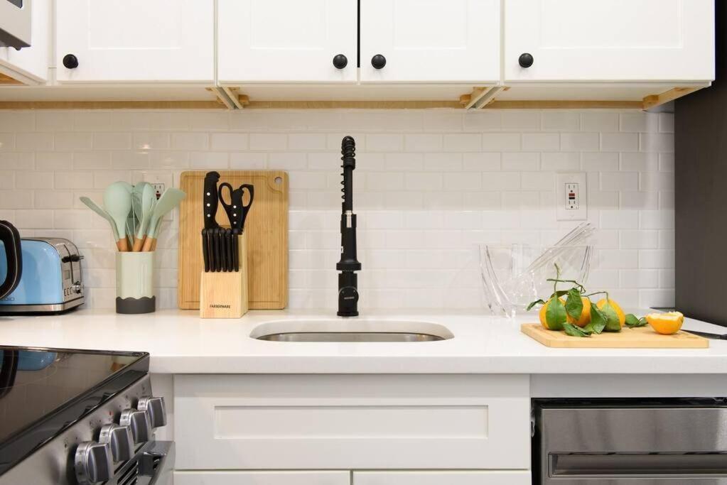 240-9 Luxury Prime Location W&d Apartment