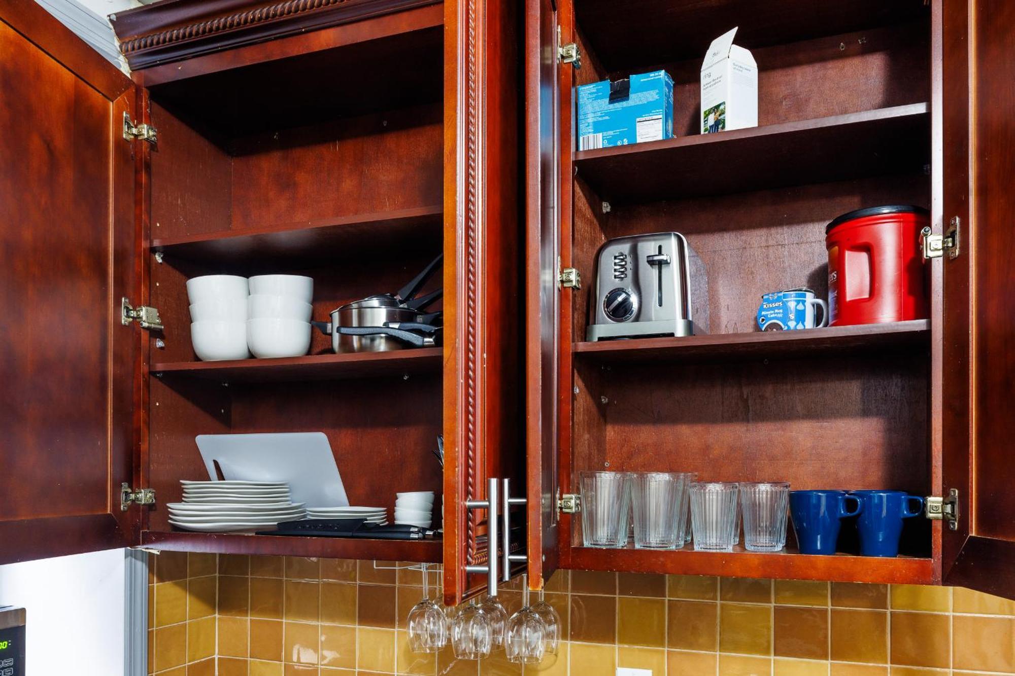 Apartment Inspire The Vibrant Energy Of Uws