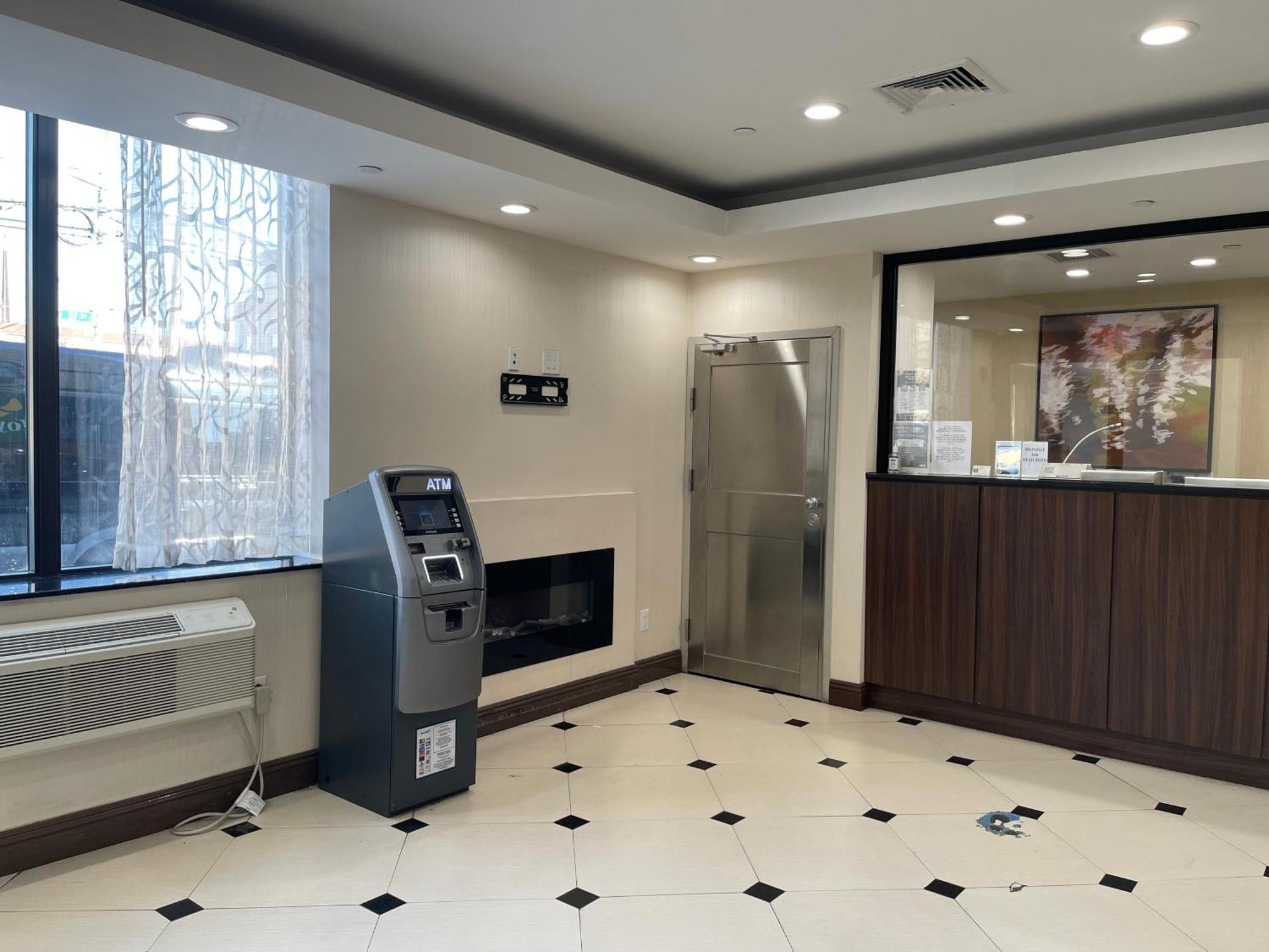 Hotel Voyage