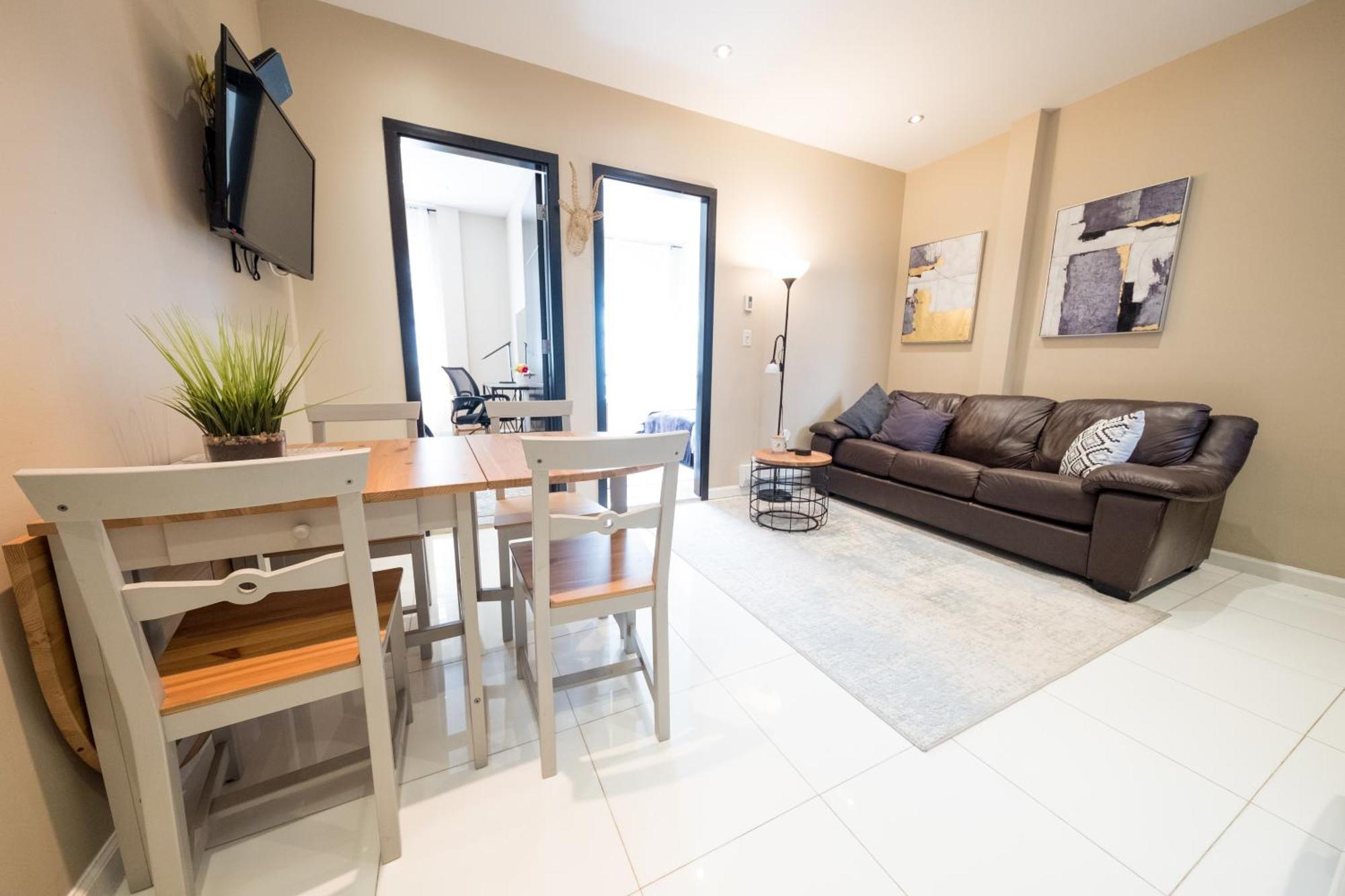 2 Bd Next To Central Park
