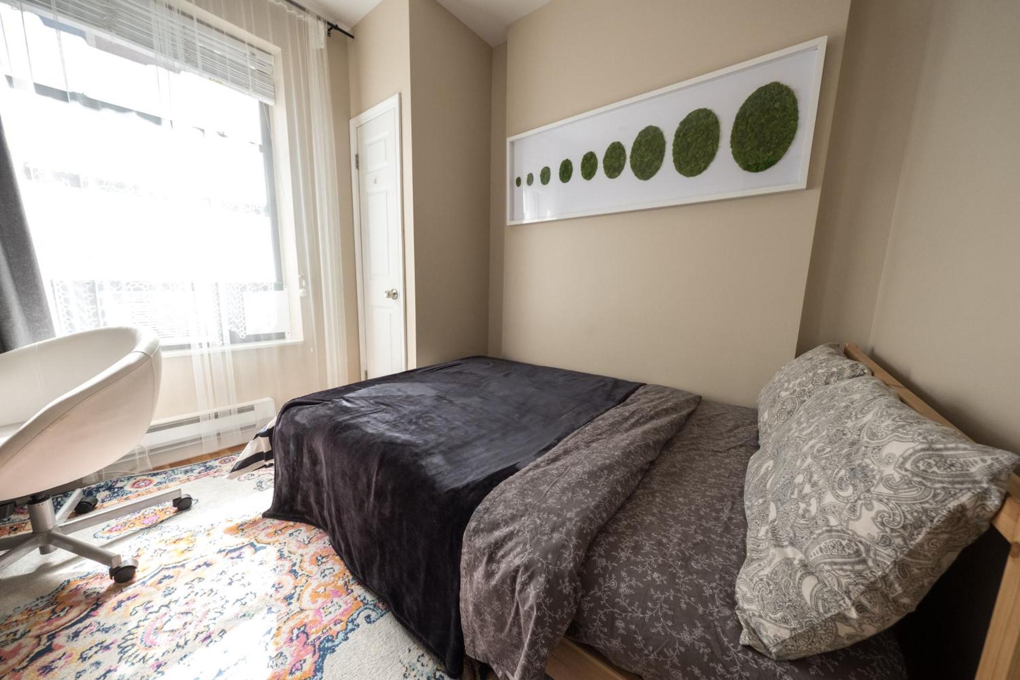 Apartment 2 Bd Next To Central Park
