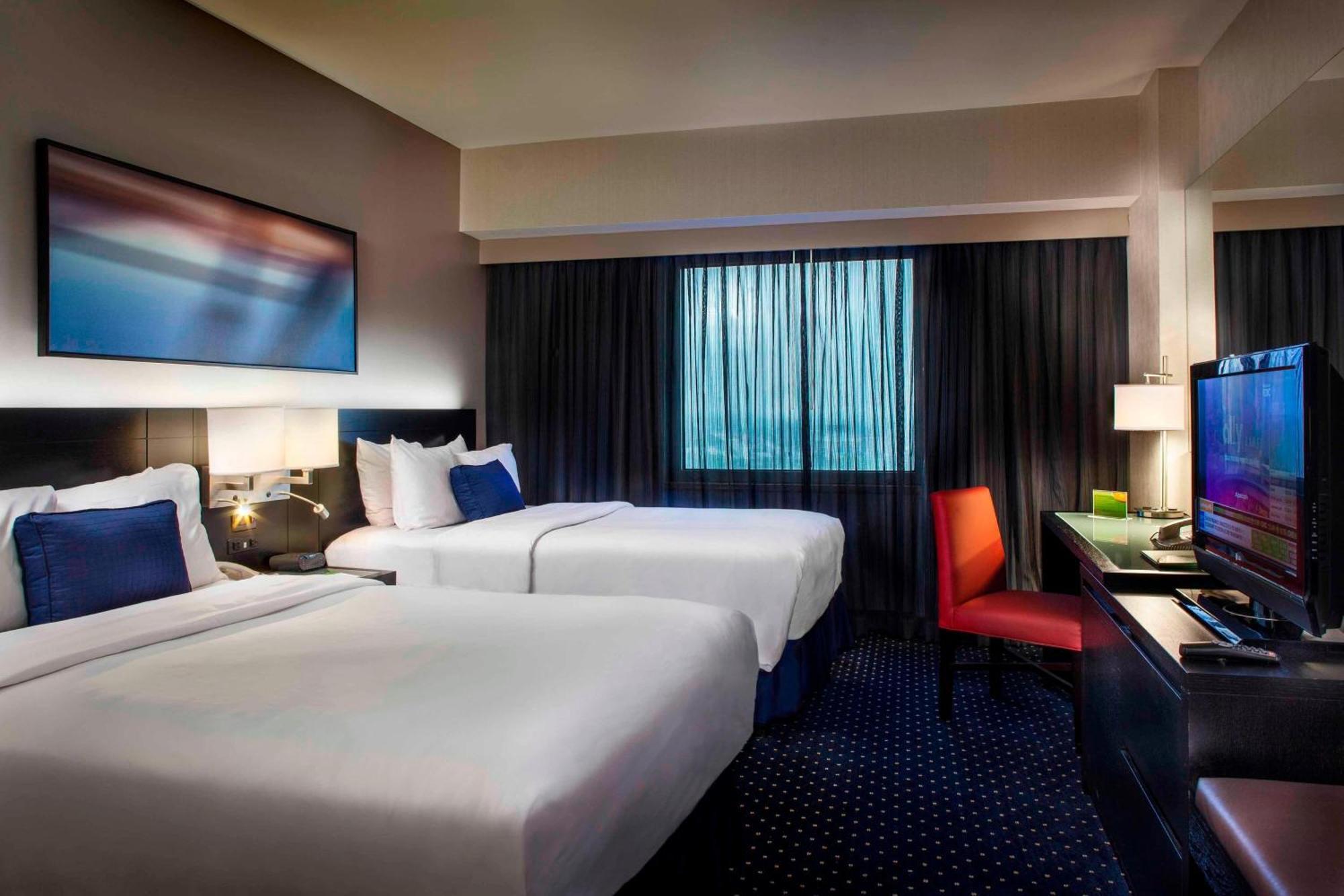 Hotel Courtyard By Marriott Jfk Airport