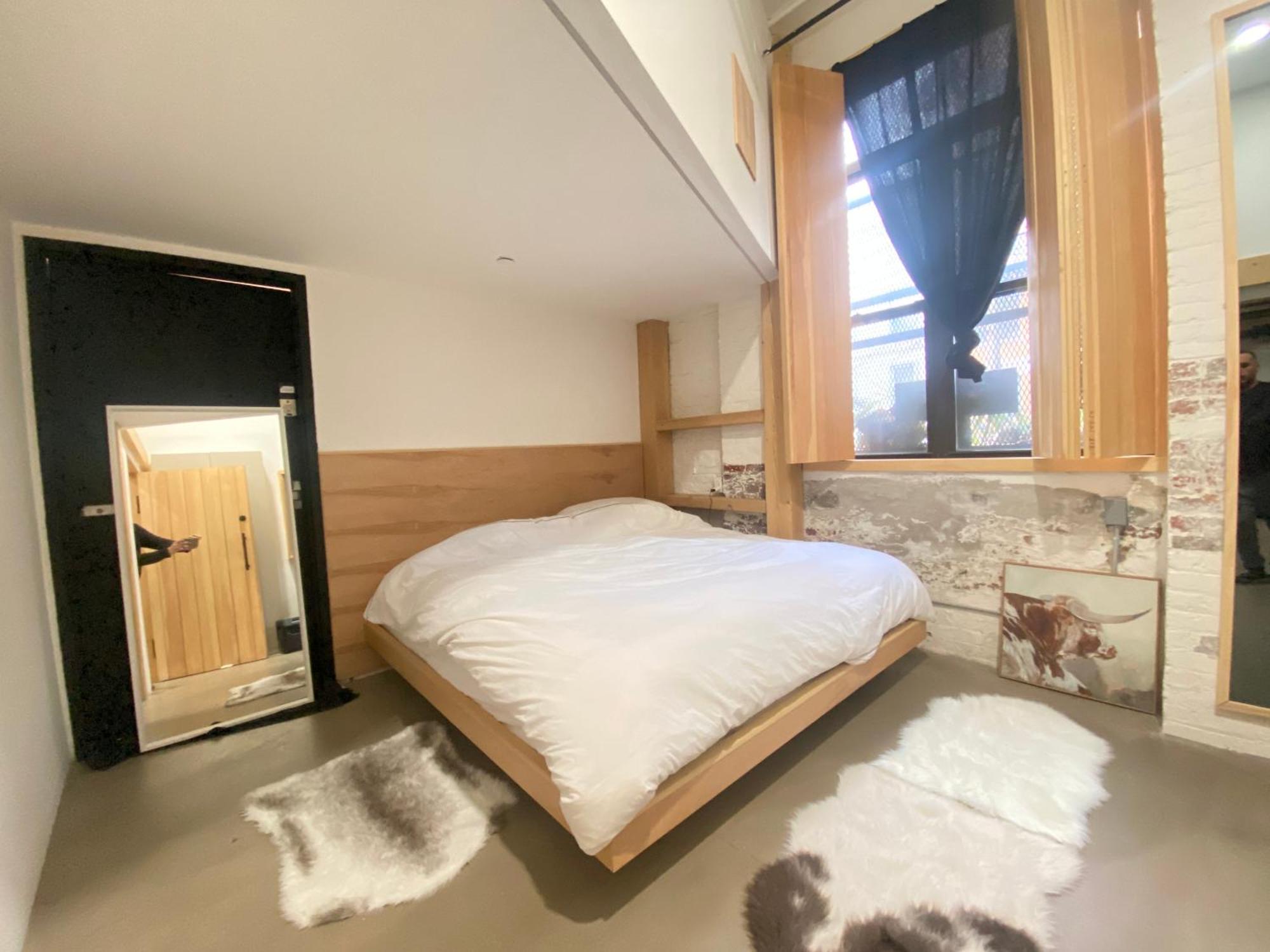 Extraordinary 3 Bedrooms Gigantic Loft Apartamento