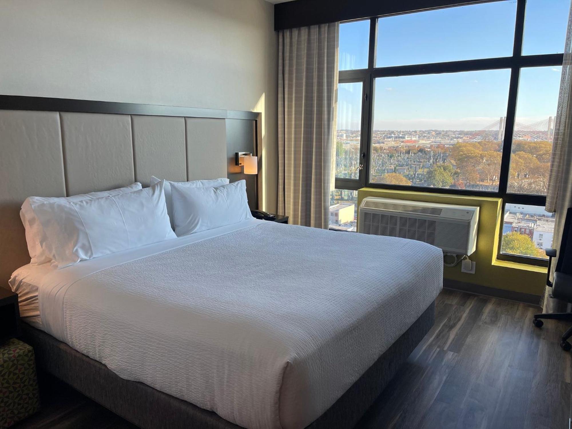 Hotel Express Long Island E - By Ihg 3*