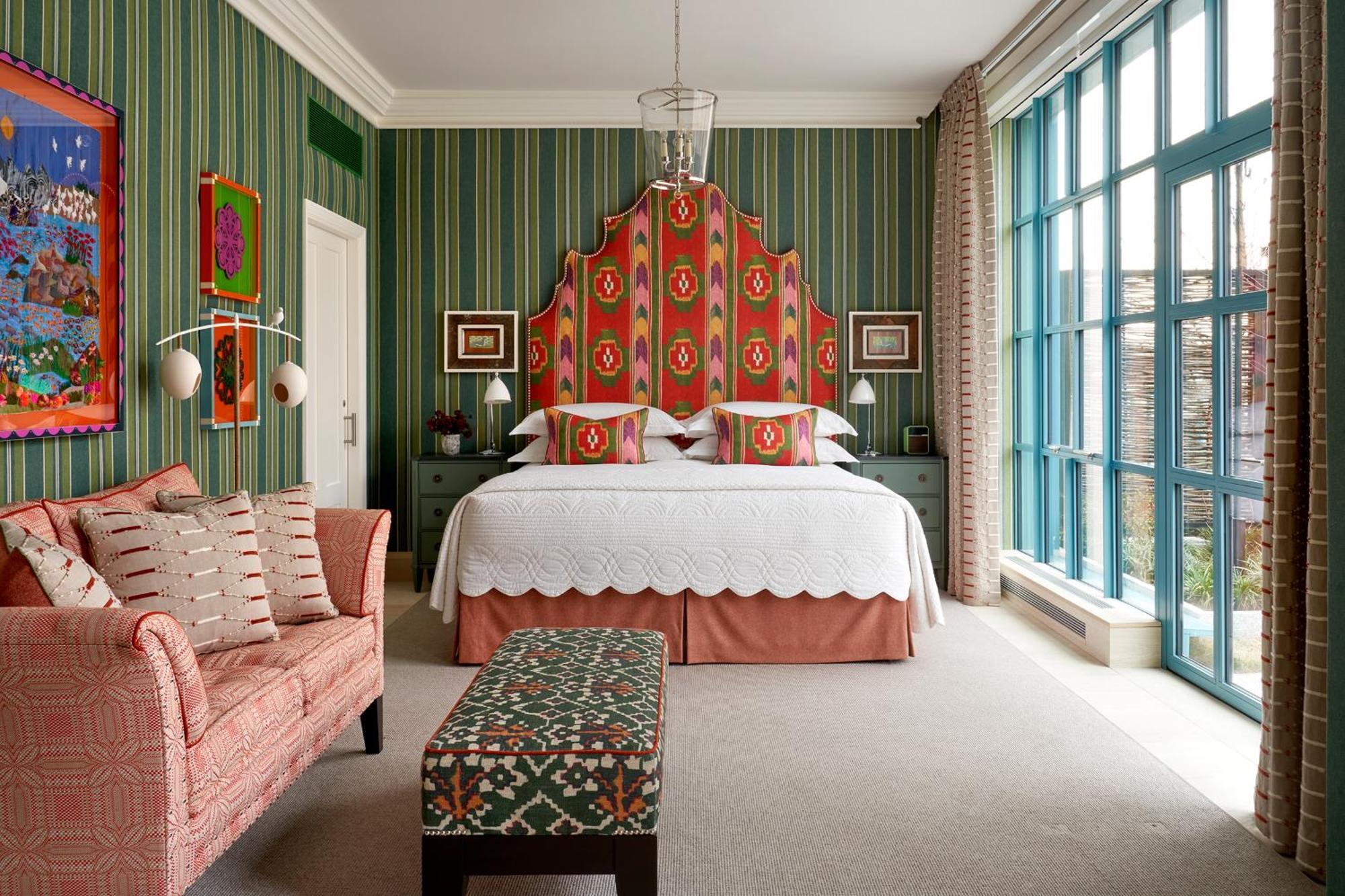 Warren Street 5*