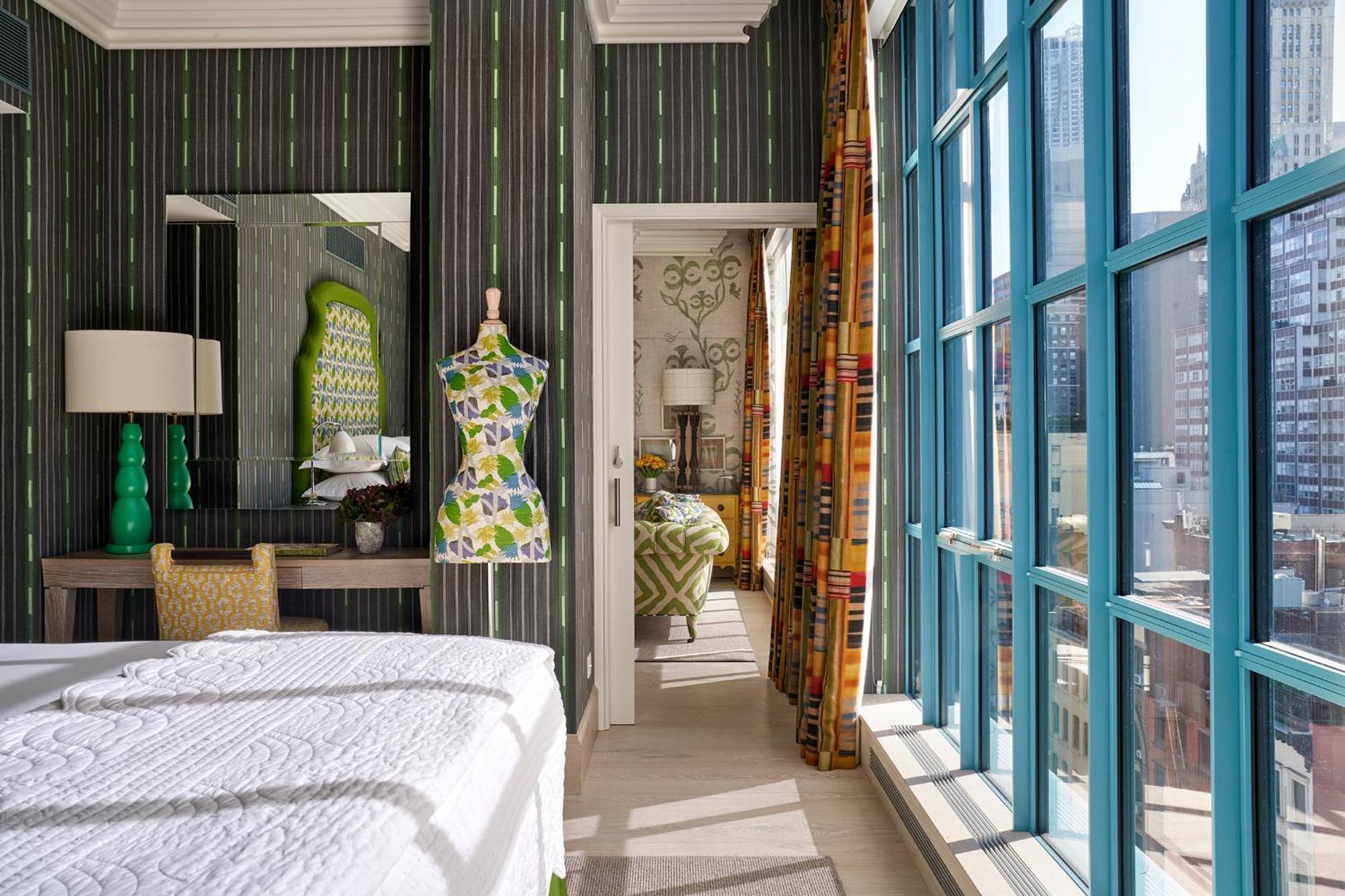 Warren Street 5*