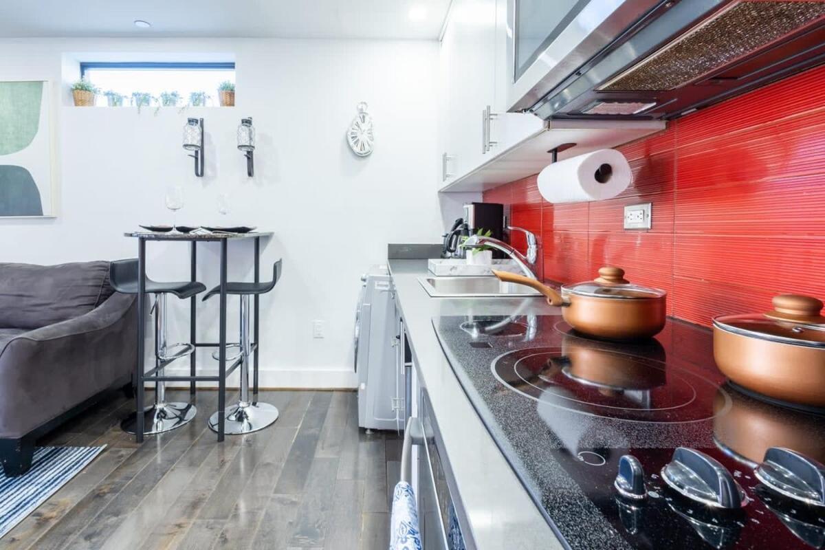 809-5b Luxury With A Private Balcony