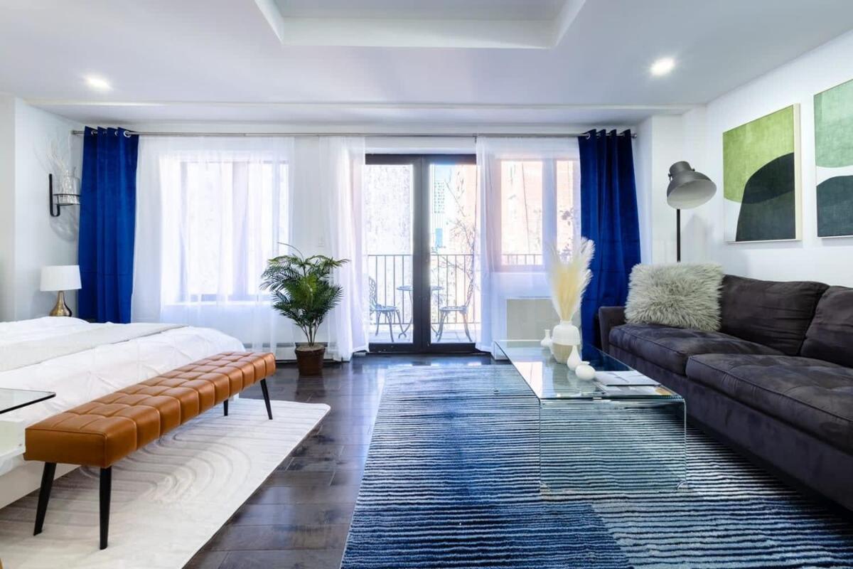 Apartment 809-5b Luxury With A Private Balcony New York