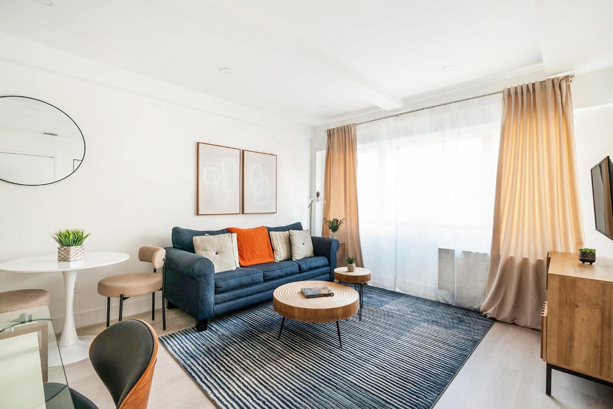 809-2a Gorgeous 1br New W D Modern Location New York