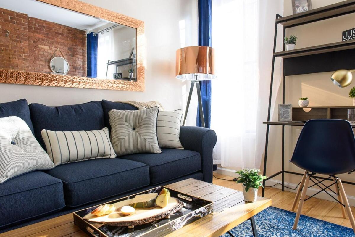 Apartment 428-4r Prime Midtown Large 2 Bedroom Newly Furnished New York
