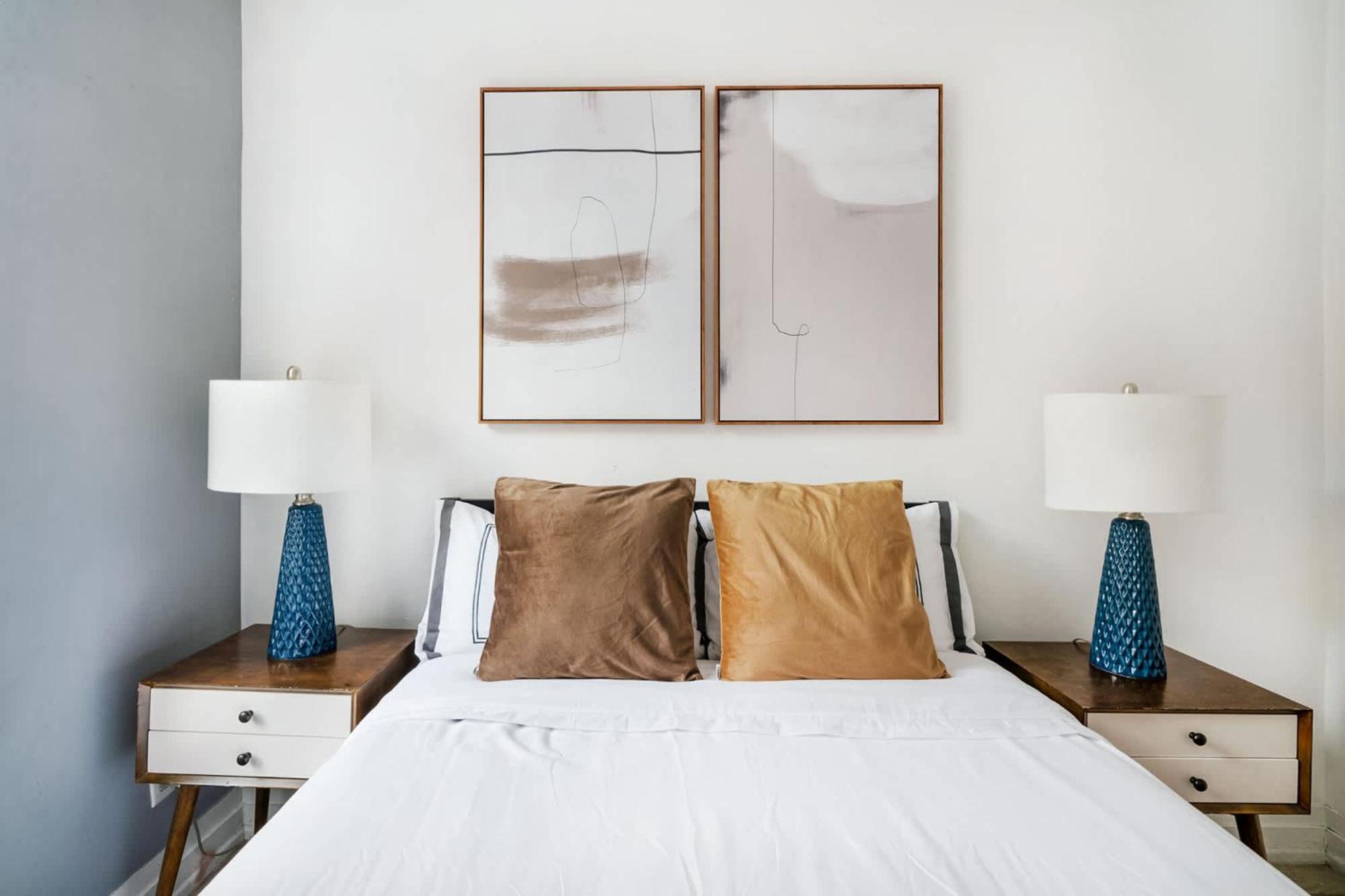 428-2w Newly Furnished Prime Location 2br Sleeps 5 Apartment