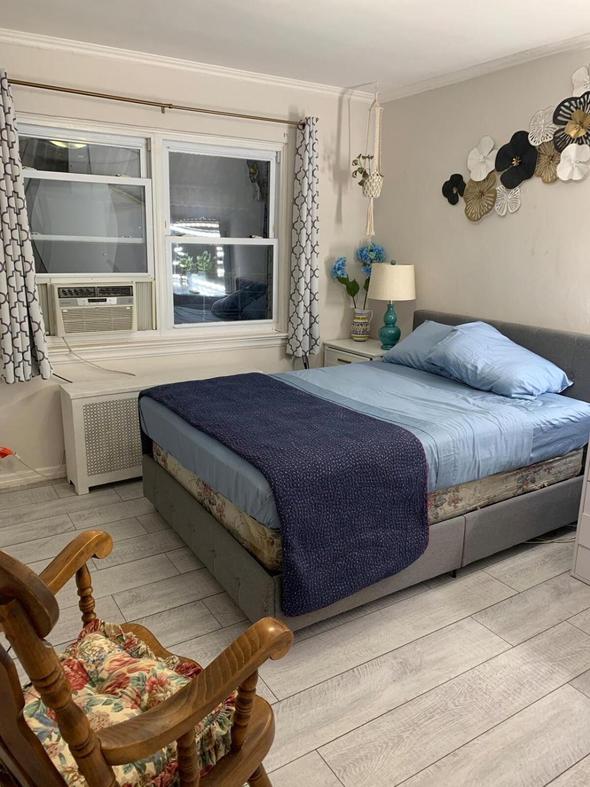 Cheerful 2 Bed In Heart Of Queens Hospedagem domiciliar