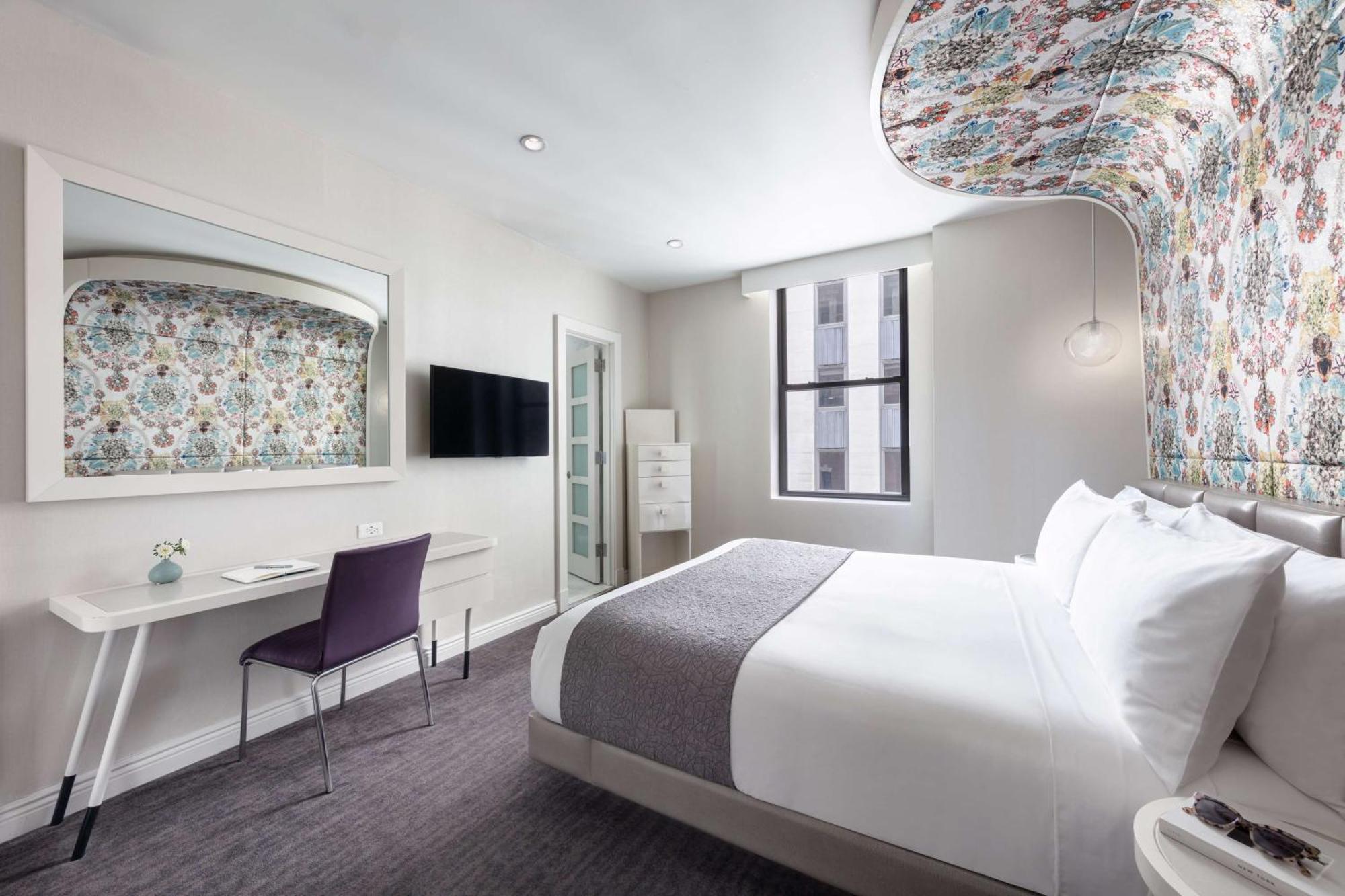 Dream Midtown, By Hyatt New York