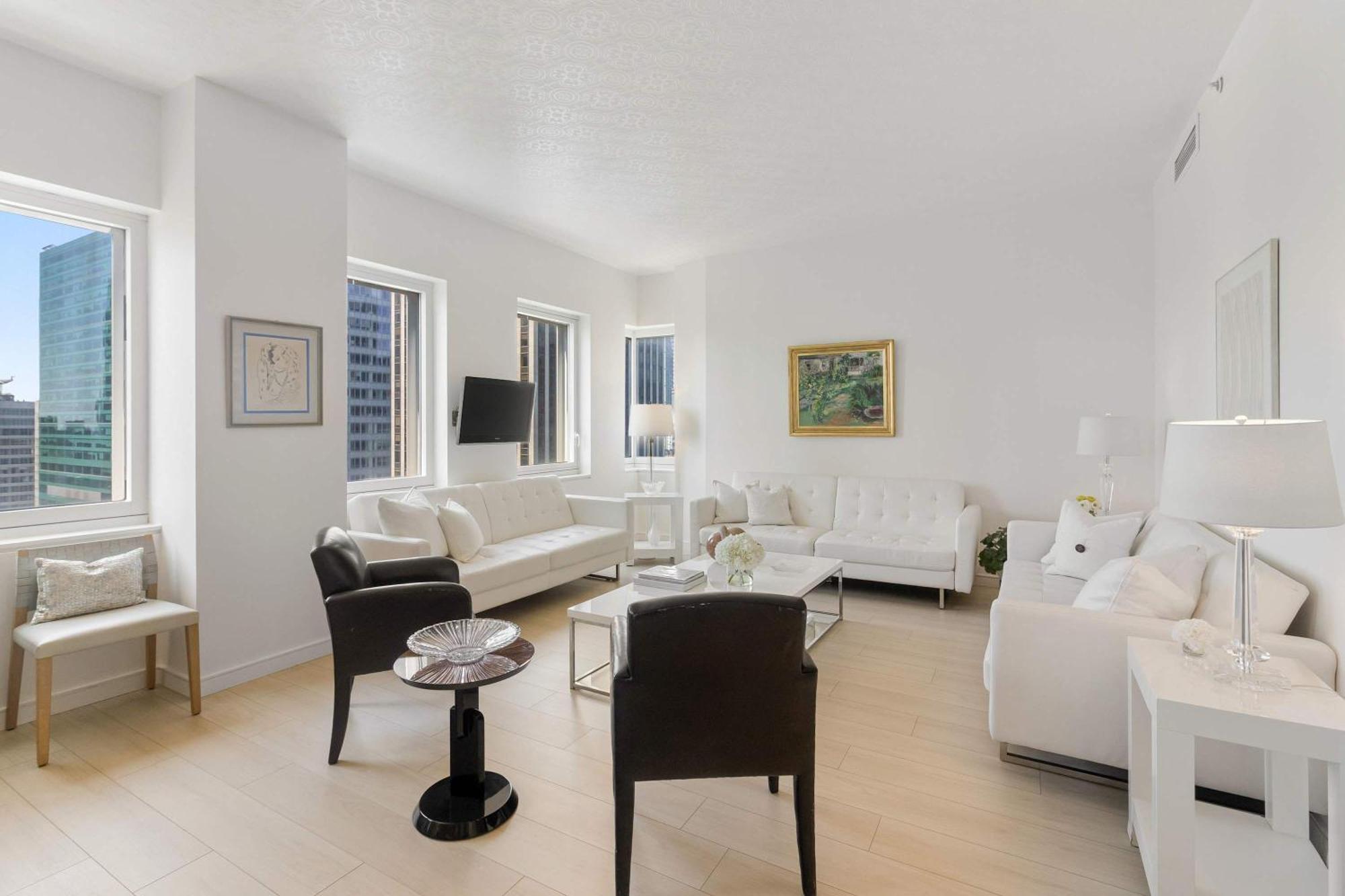 Penthouse 5min To Of The Rock, Views, Ac *